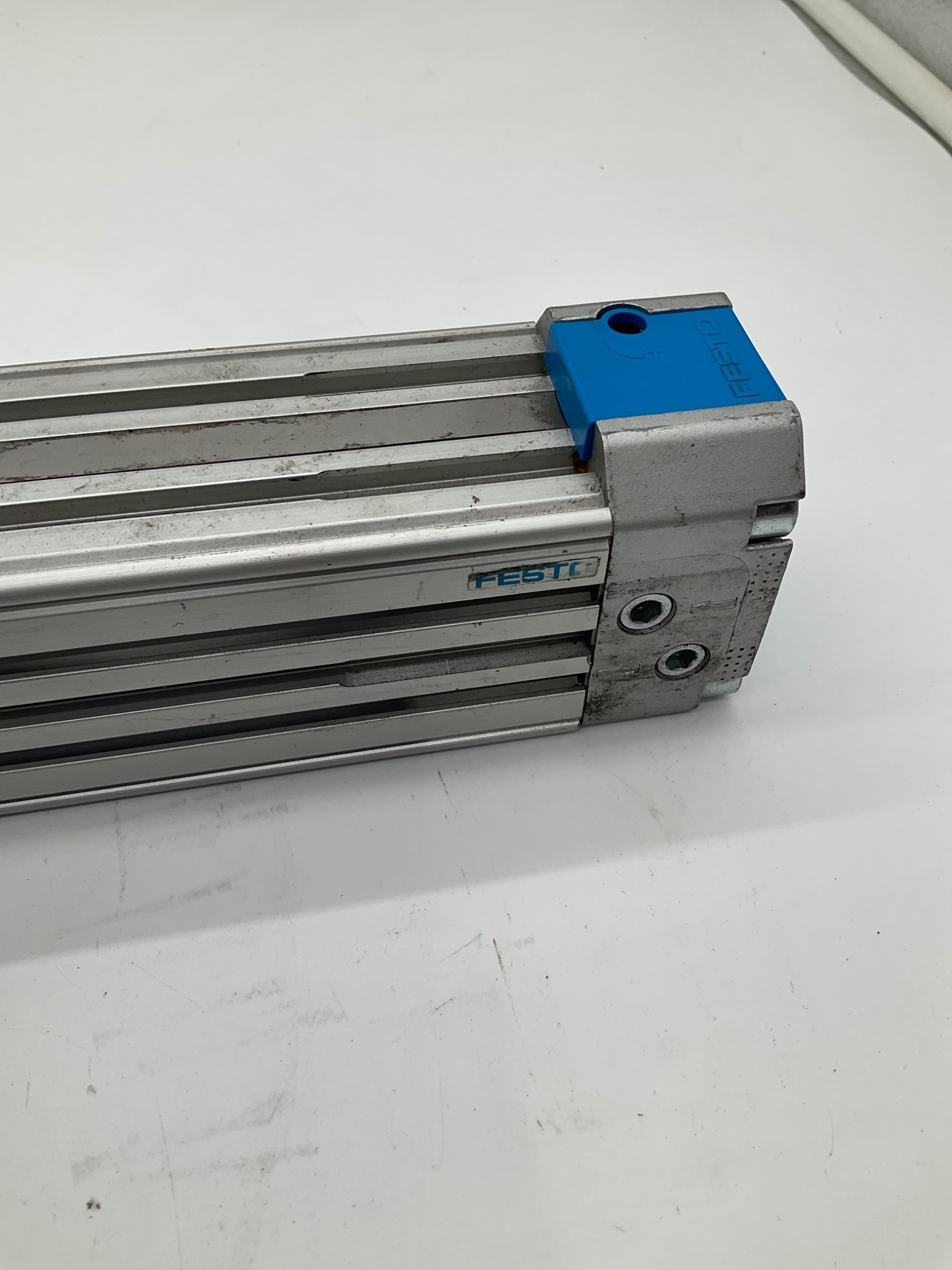 FESTO DGP-32-420-PPV-A-B Rodless Linear Actuator USED 2
