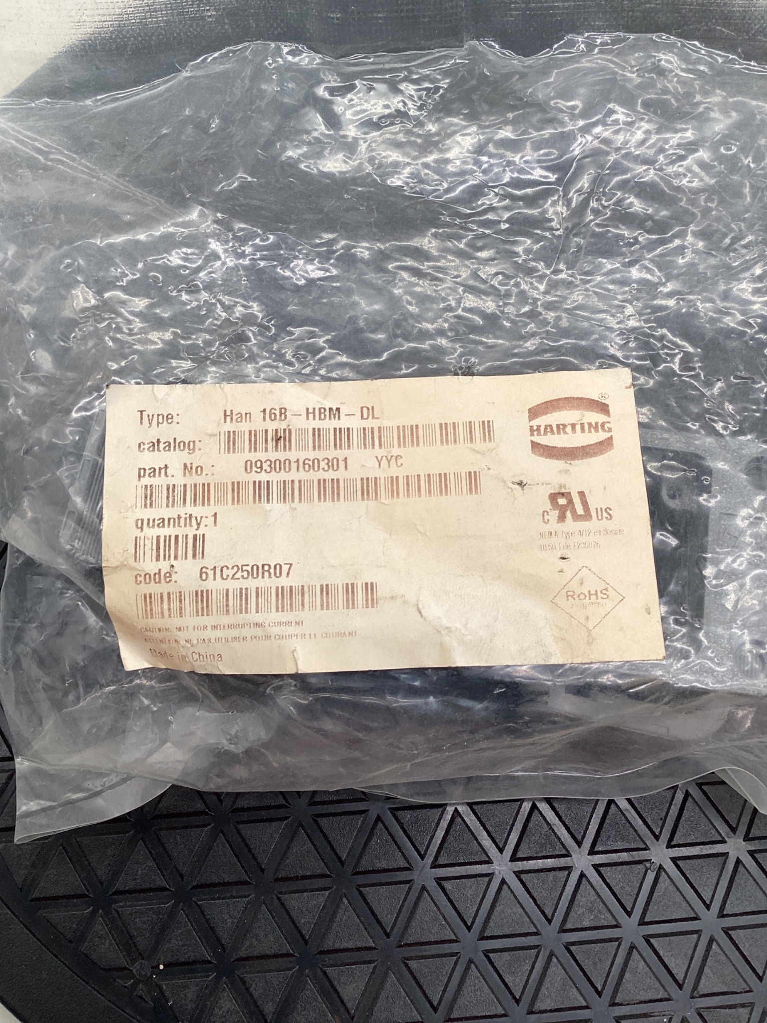 HARTING 09300160301 Han 16B-HBM-DL Surface Mount Housing NEW 1