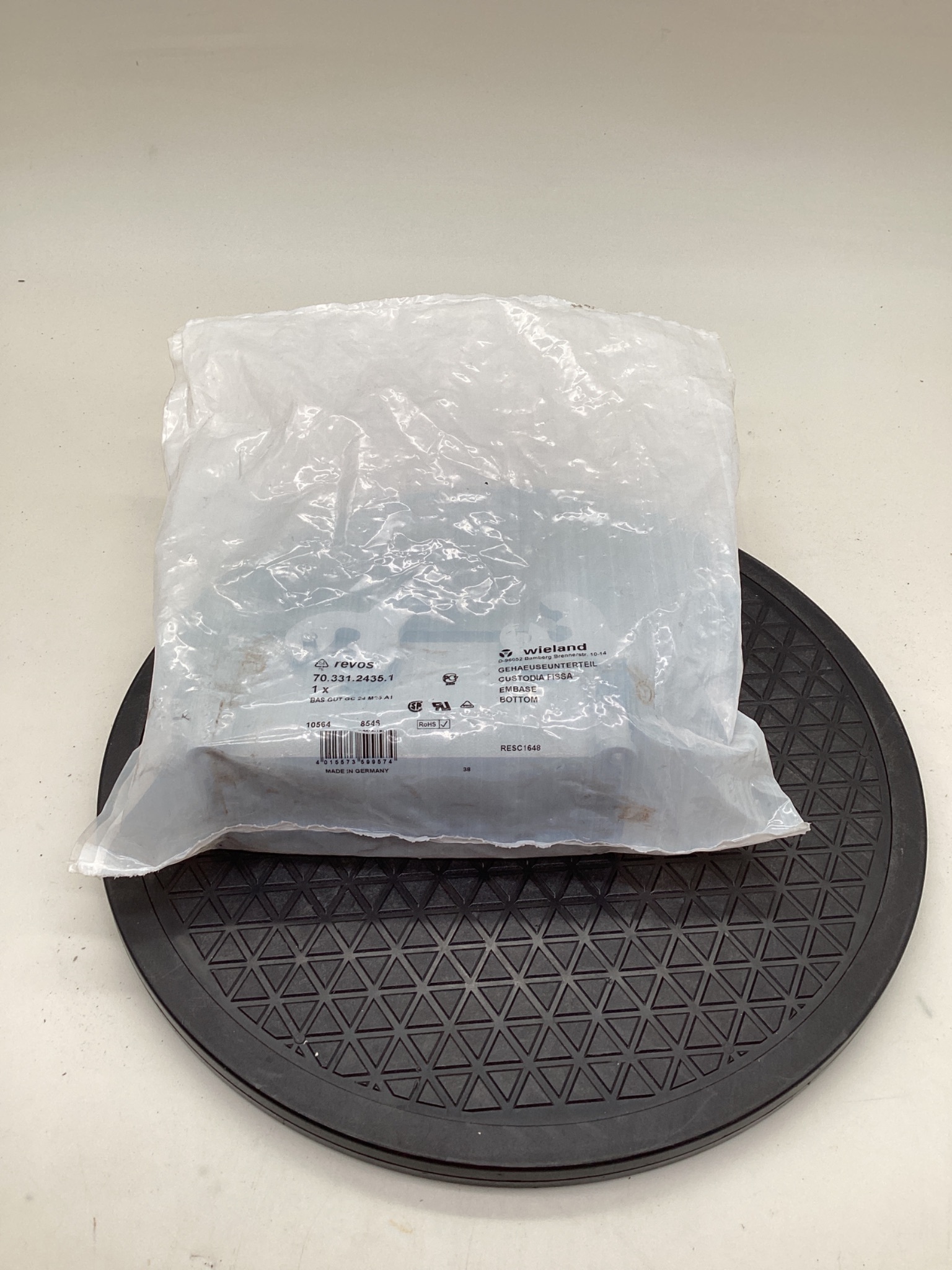 WIELAND 70.331.2435.1 Revos BAS GUT GC 24 M25 A1 Connector Base NEW 0