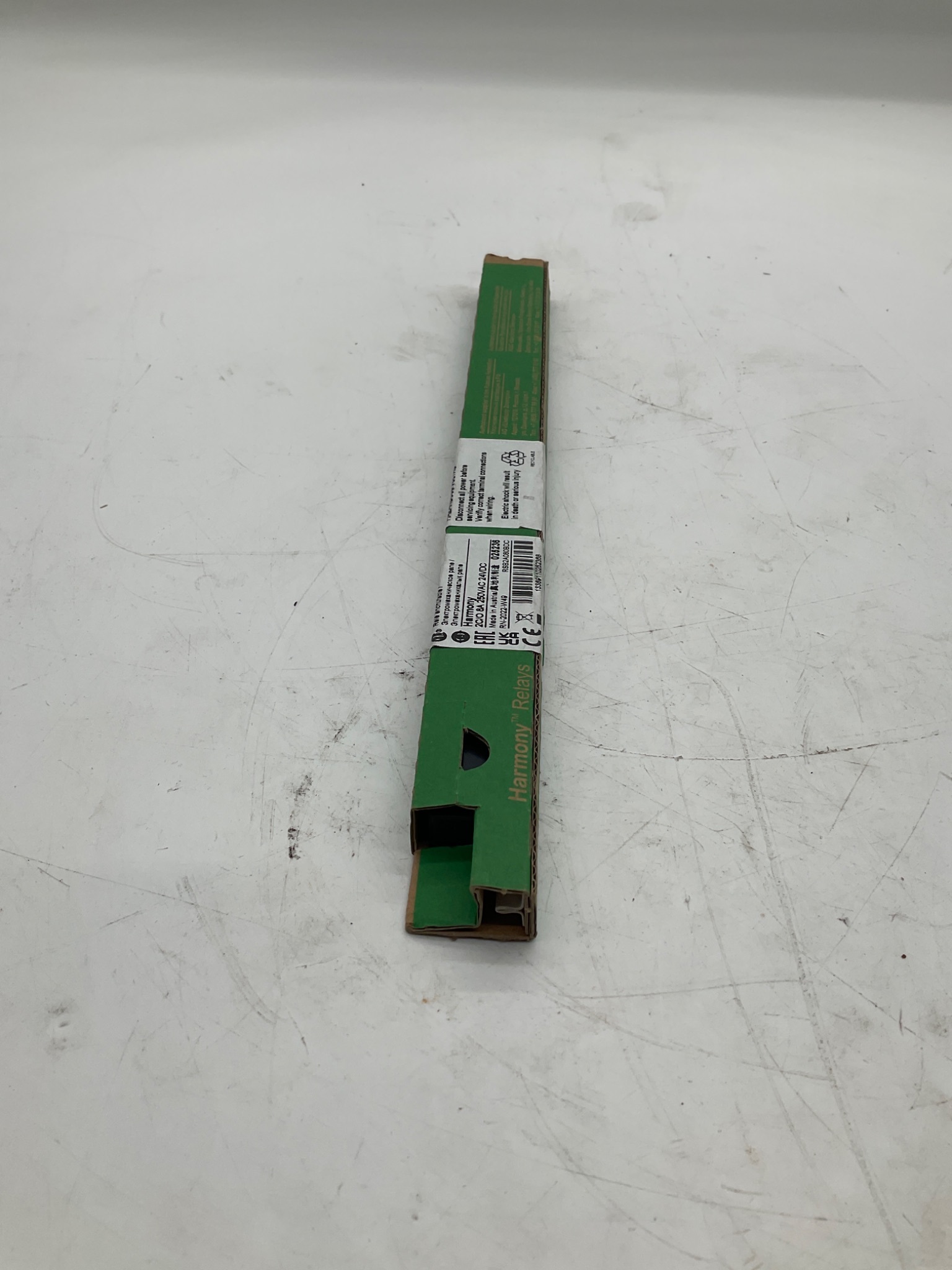 SCHNEIDER ELECTRIC RSB2A080BD Harmony Plug-In Relay (Lot of 4) NEW 2