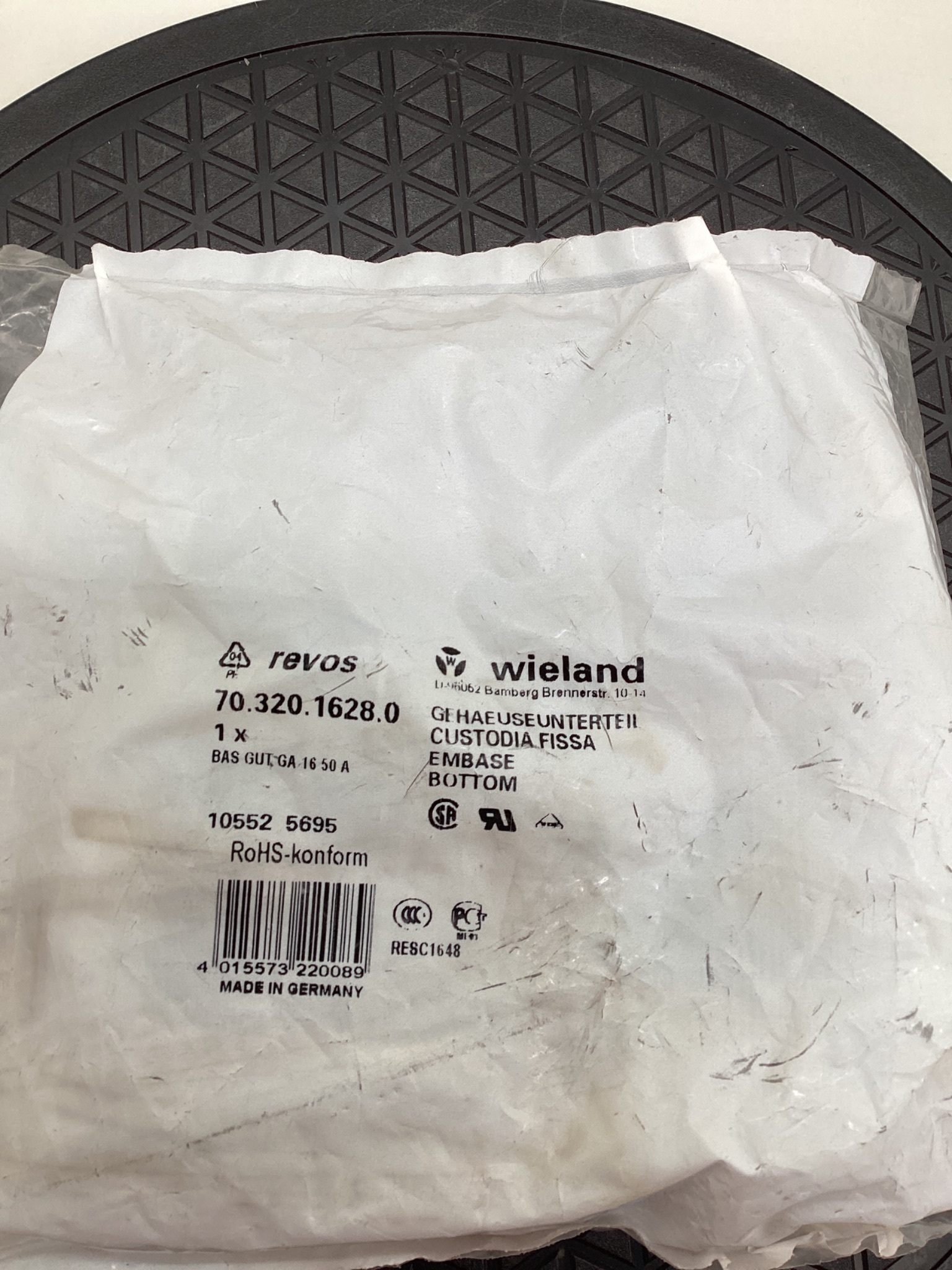 WIELAND 70.320.1628.0 Revos BAS GUT GA 16 50A Base Housing NEW 1