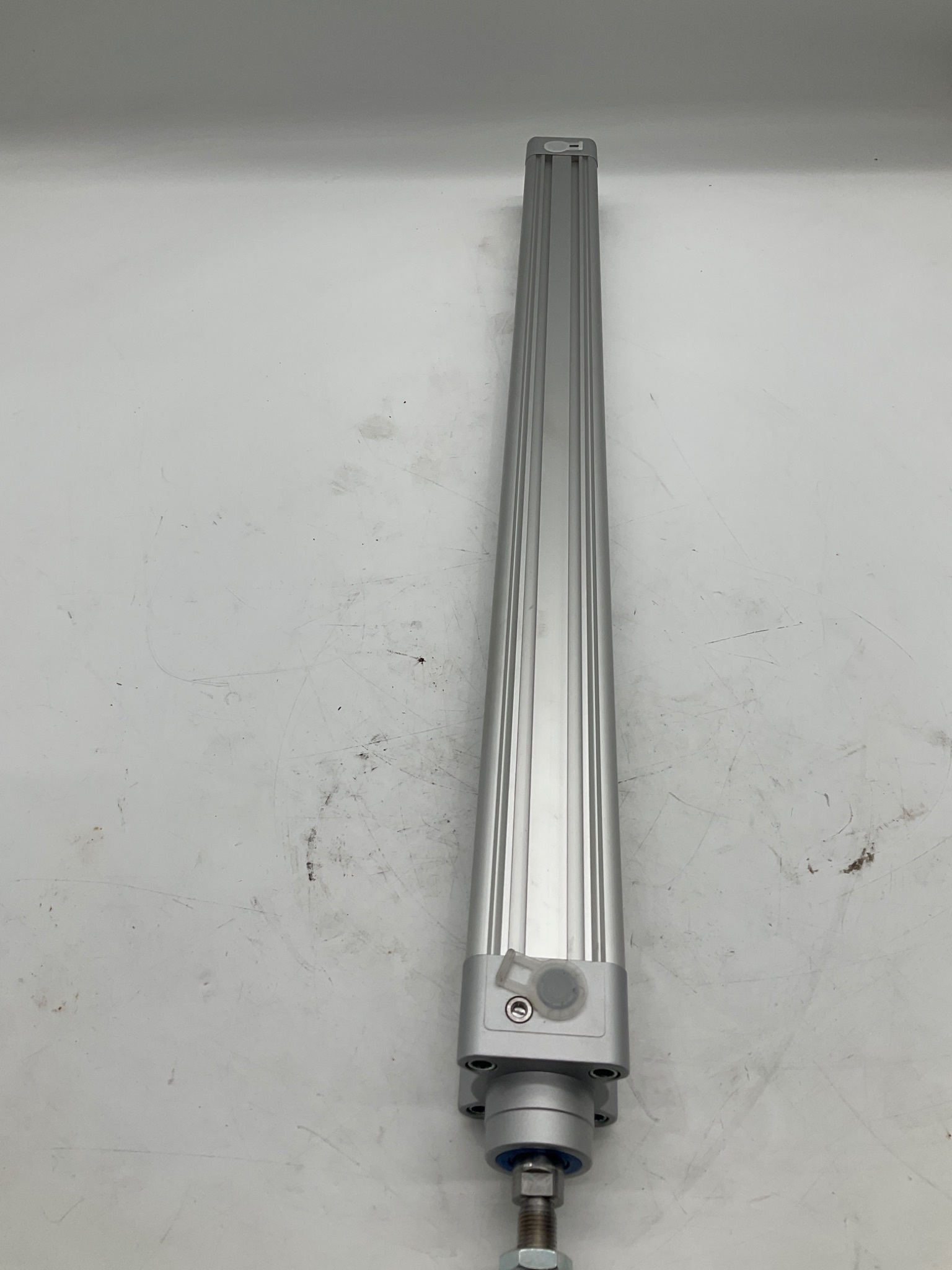 FESTO DSBC-40-600-PPVA-N3 ISO Pneumatic Cylinder USED 4