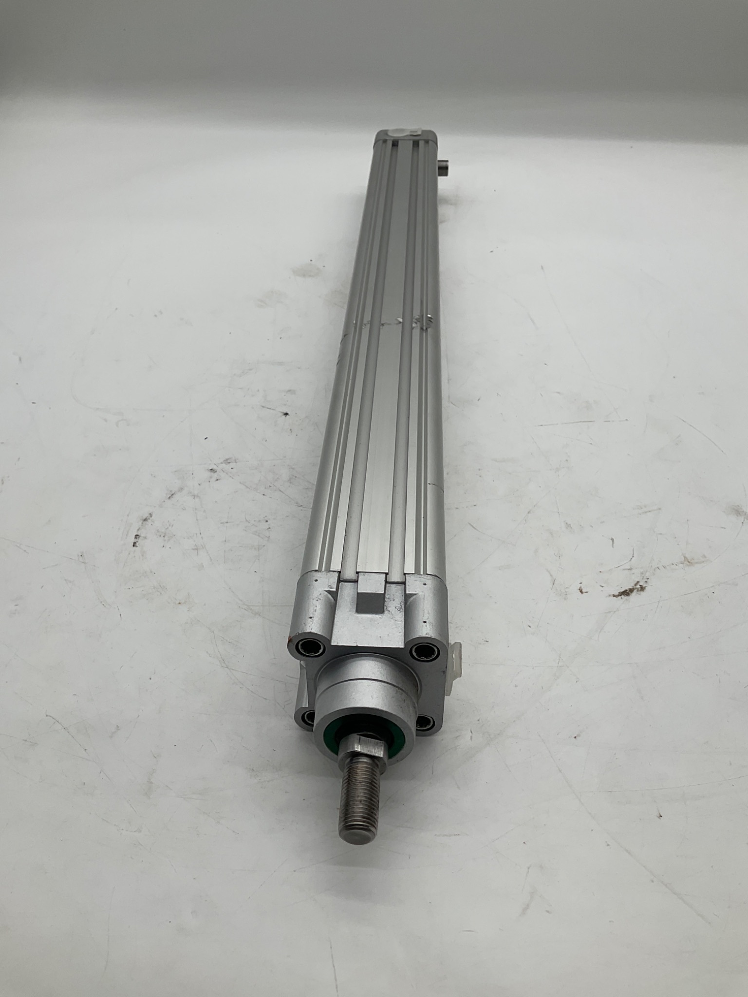 FESTO DNC-40-470-PPV-A-ELH ISO Pneumatic Cylinder USED 2