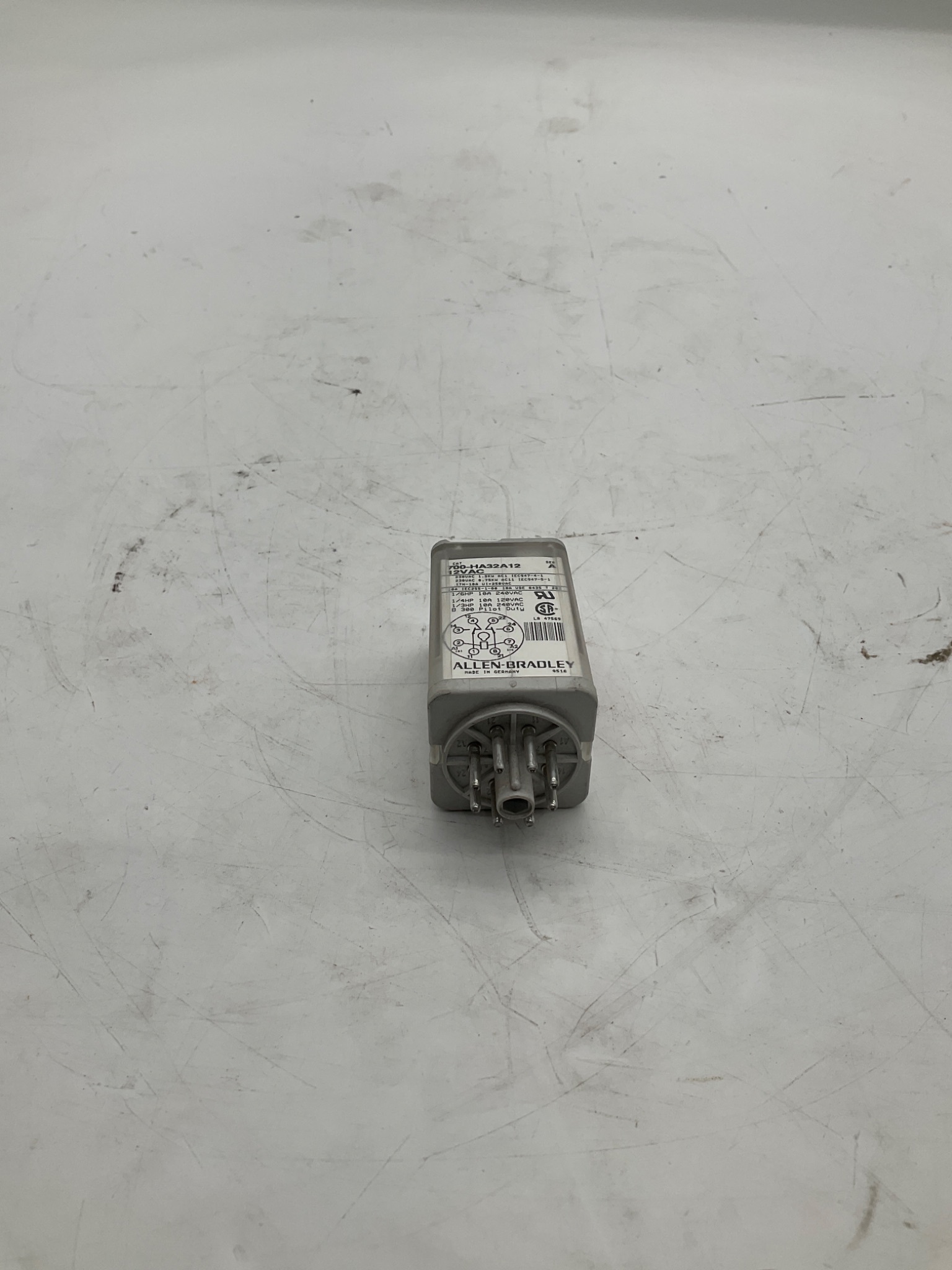 ALLEN-BRADLEY 700-HA32A12 General Purpose Relay 12VAC USED 0