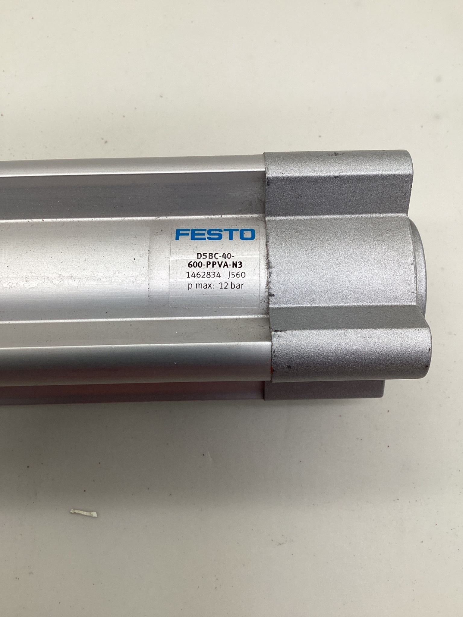 FESTO DSBC-40-600-PPVA-N3 ISO Pneumatic Cylinder USED 1