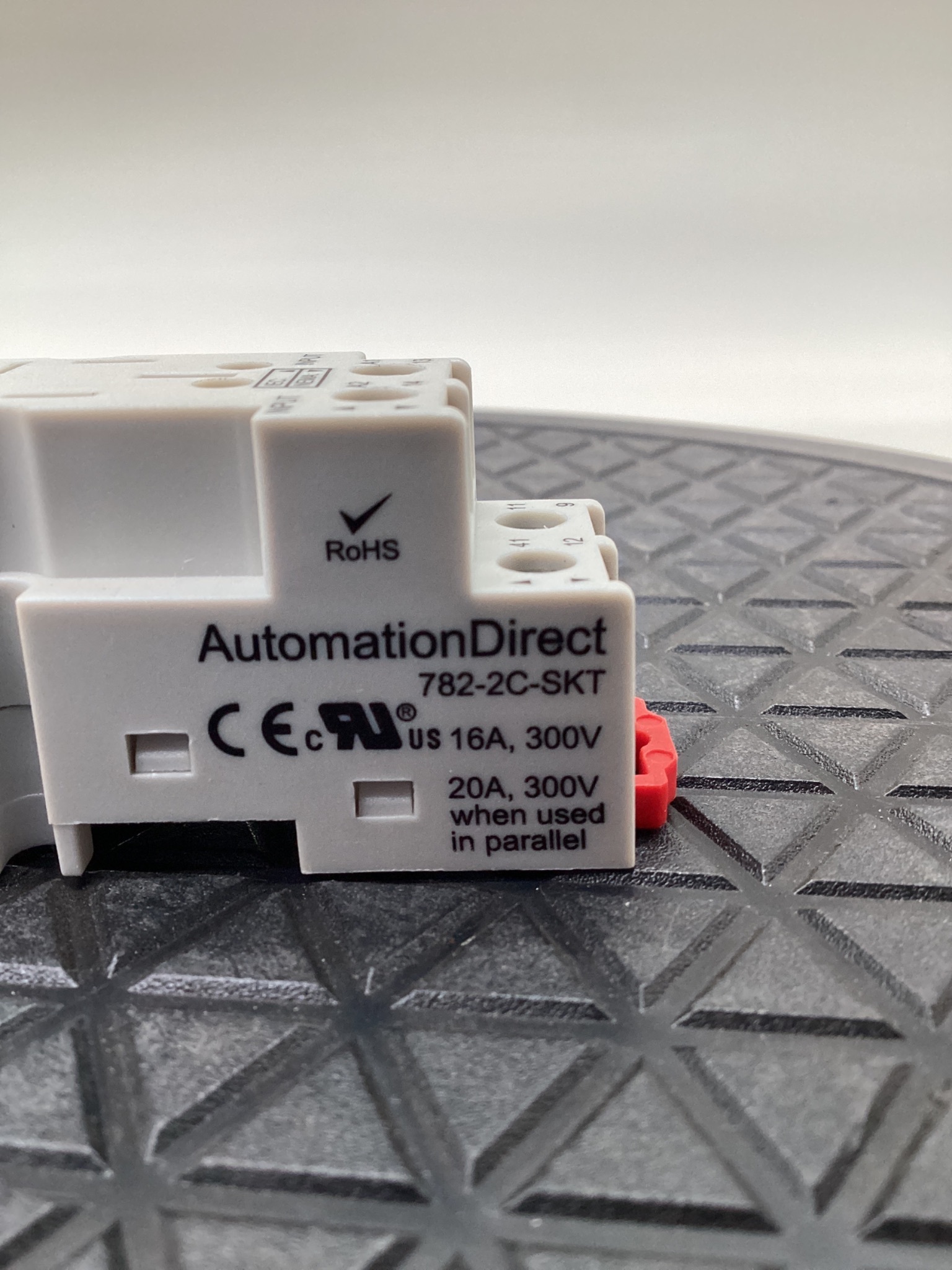 AUTOMATIONDIRECT 782-2C-SKT Relay Socket NEW 3