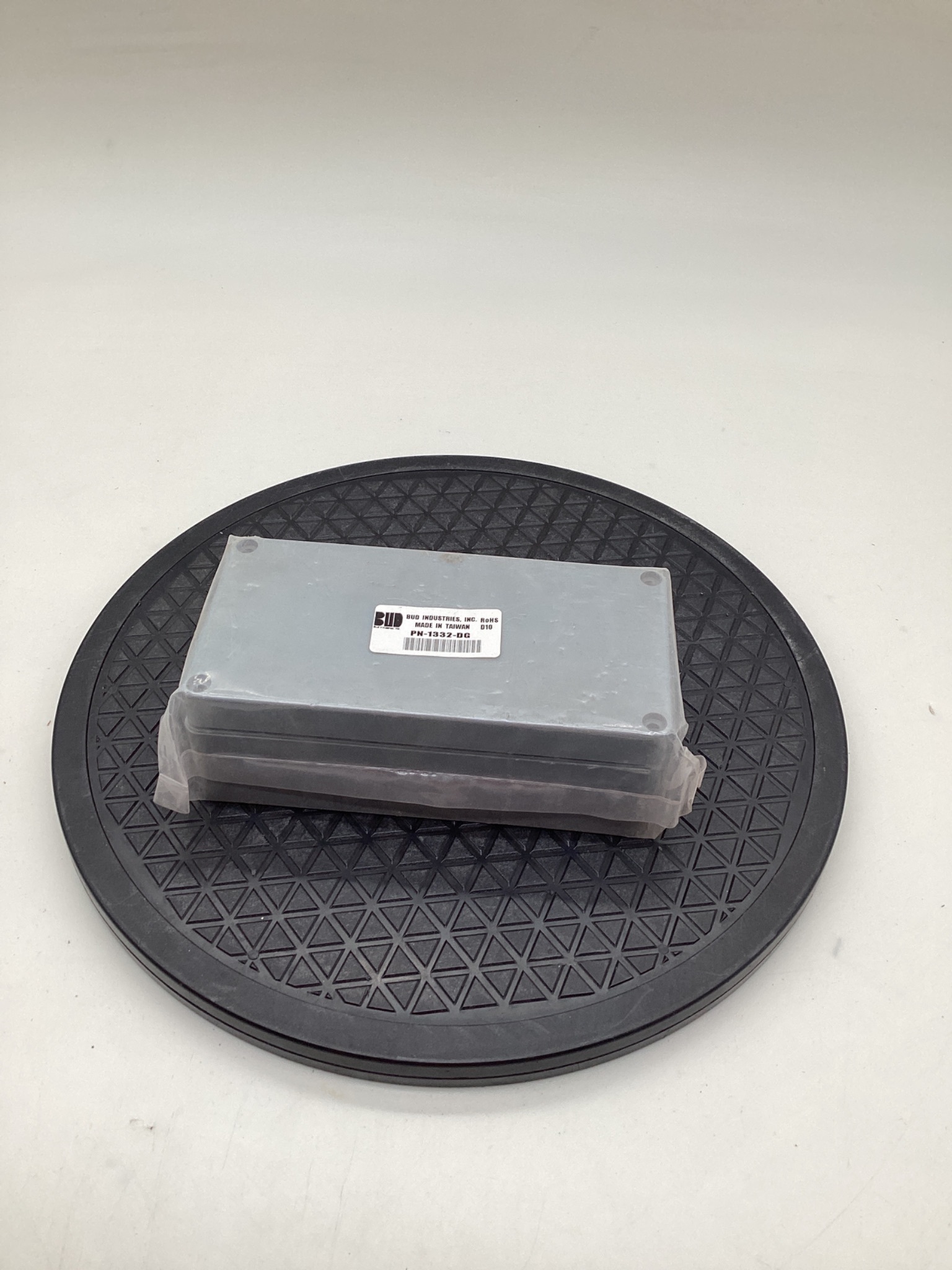Bud Industries 1332-DG Die Cast Aluminum Enclosure NEW 0