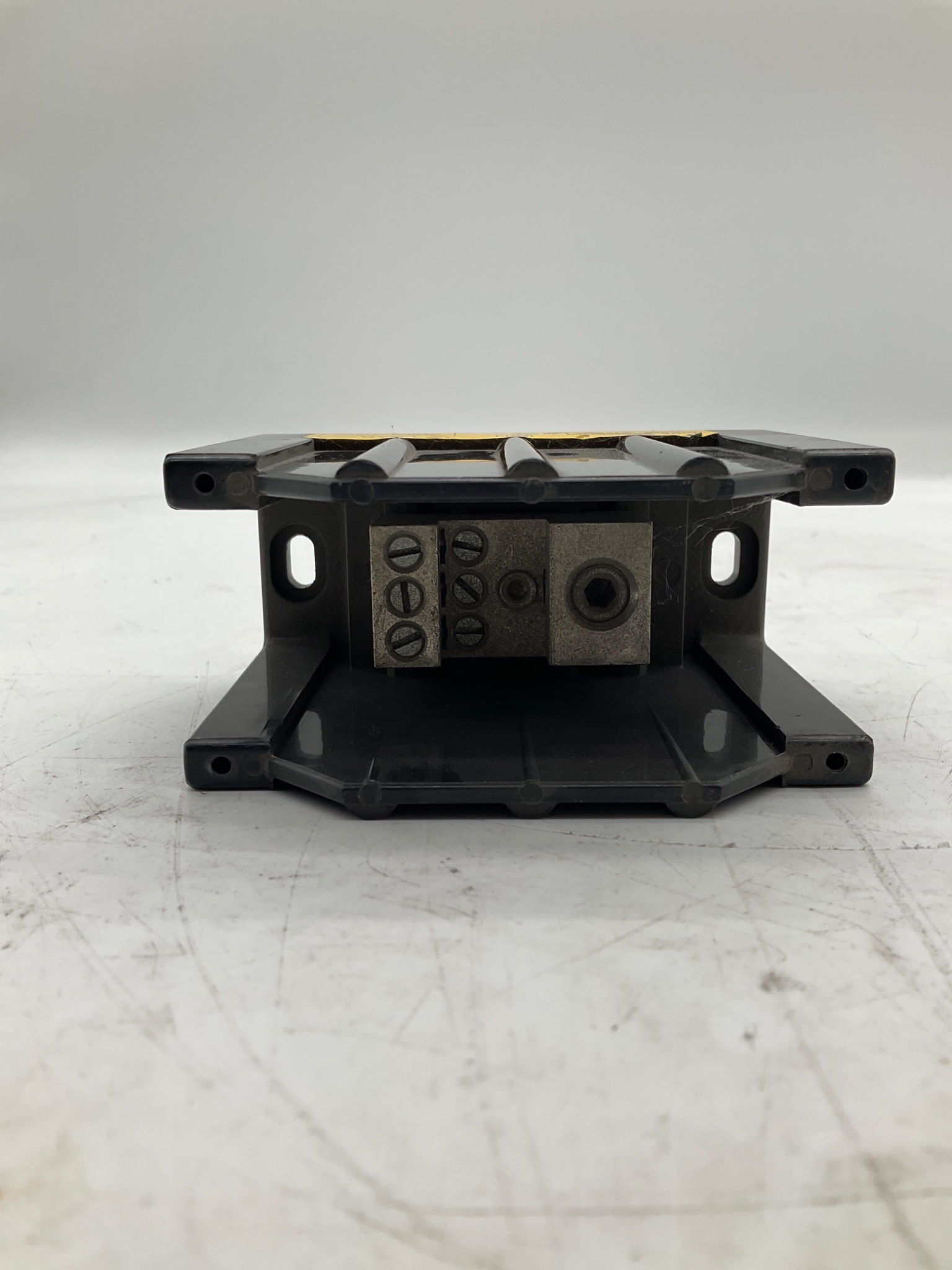 Bussmann 175A-600V Power Distribution Block USED 3