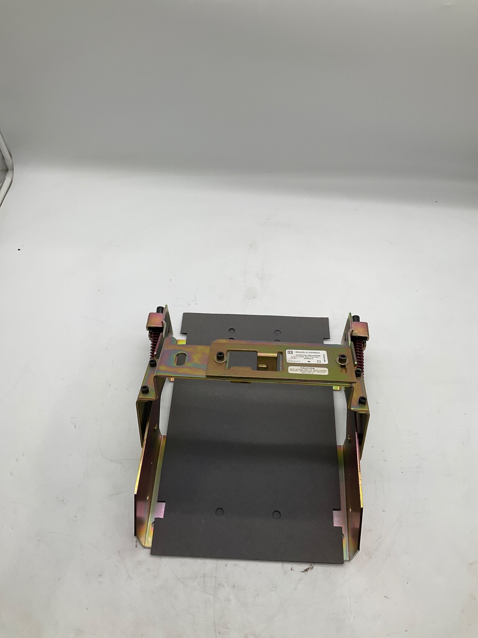 Square D 30072-303-53C Class 9422 Type RT1 Operating Mechanism NEW 0