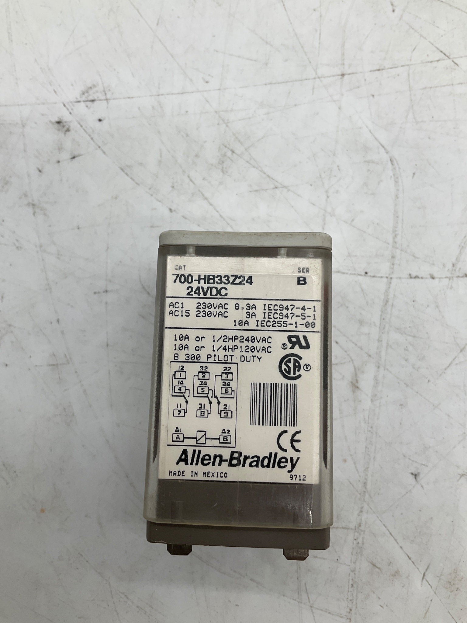 Allen-Bradley 700-HB33Z24 3PDT General Purpose Relay 24VDC USED 1
