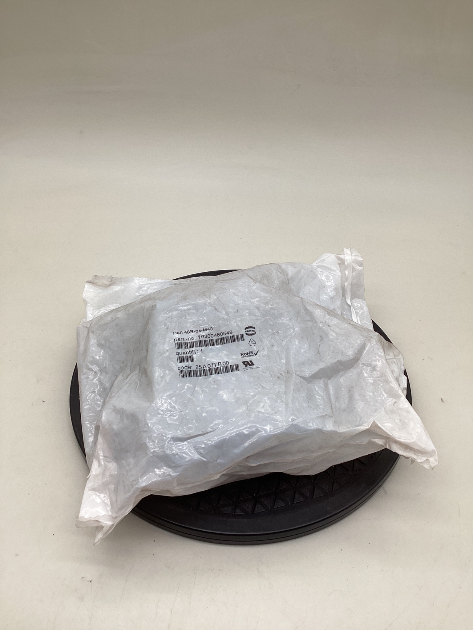 HARTING 19300480548 Han 48B M40 Connector Housing NEW 0