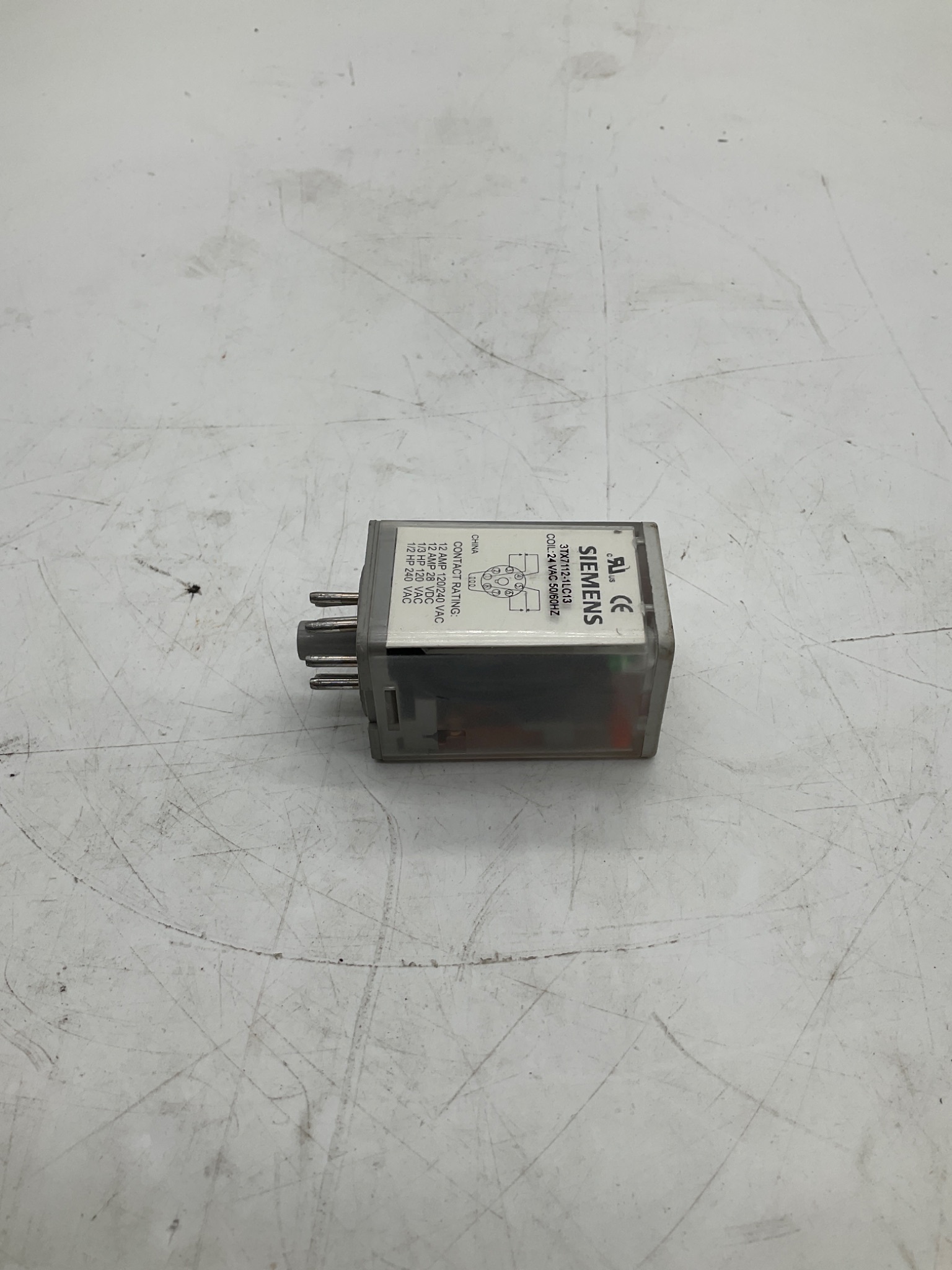 Siemens 3TX7112-1LC13 3PDT General Purpose Relay 24VAC USED 1