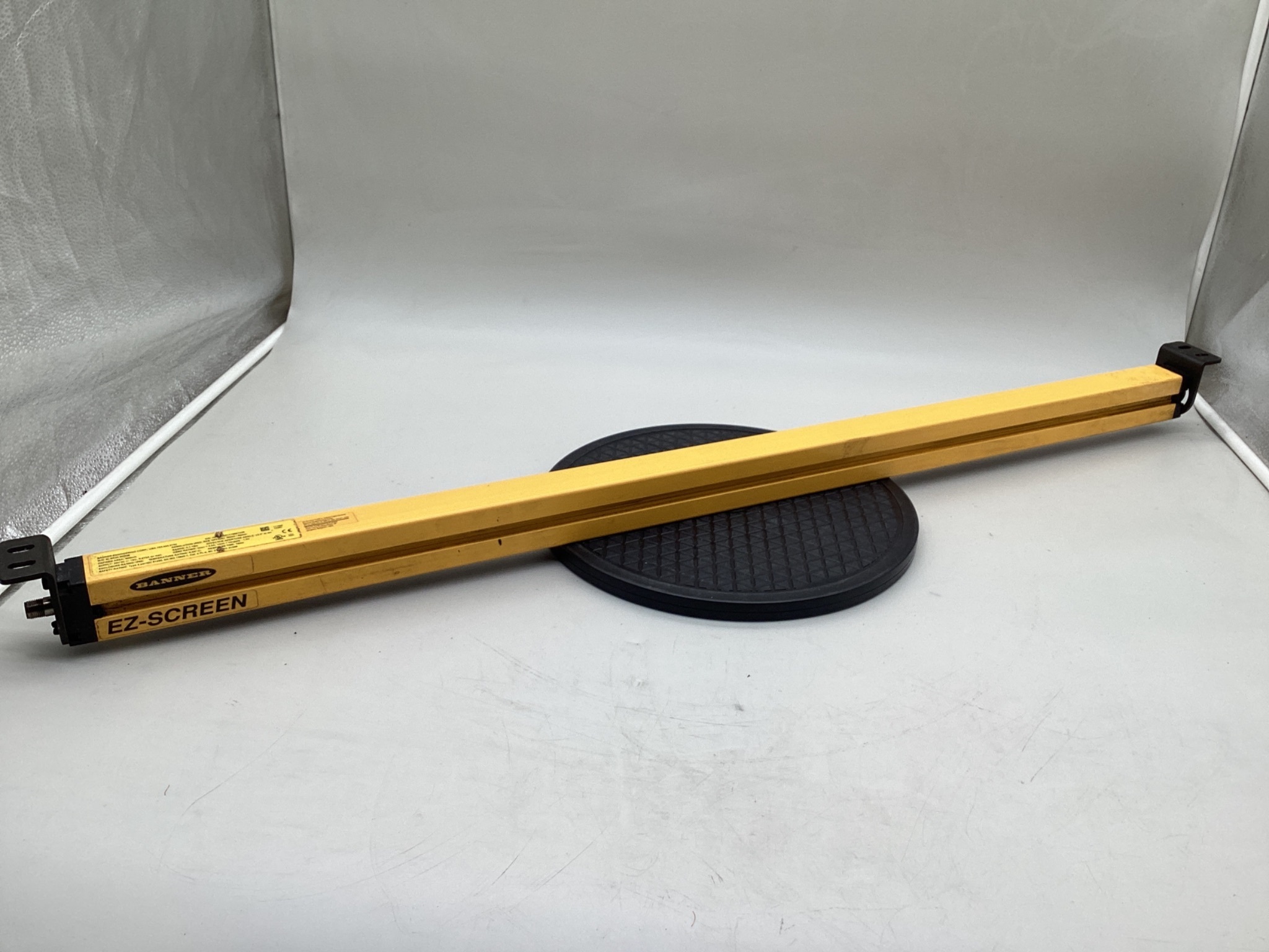 Banner SLSR30-900Q8 EZ-SCREEN LS 900mm Safety Light Curtain Receiver USED 0