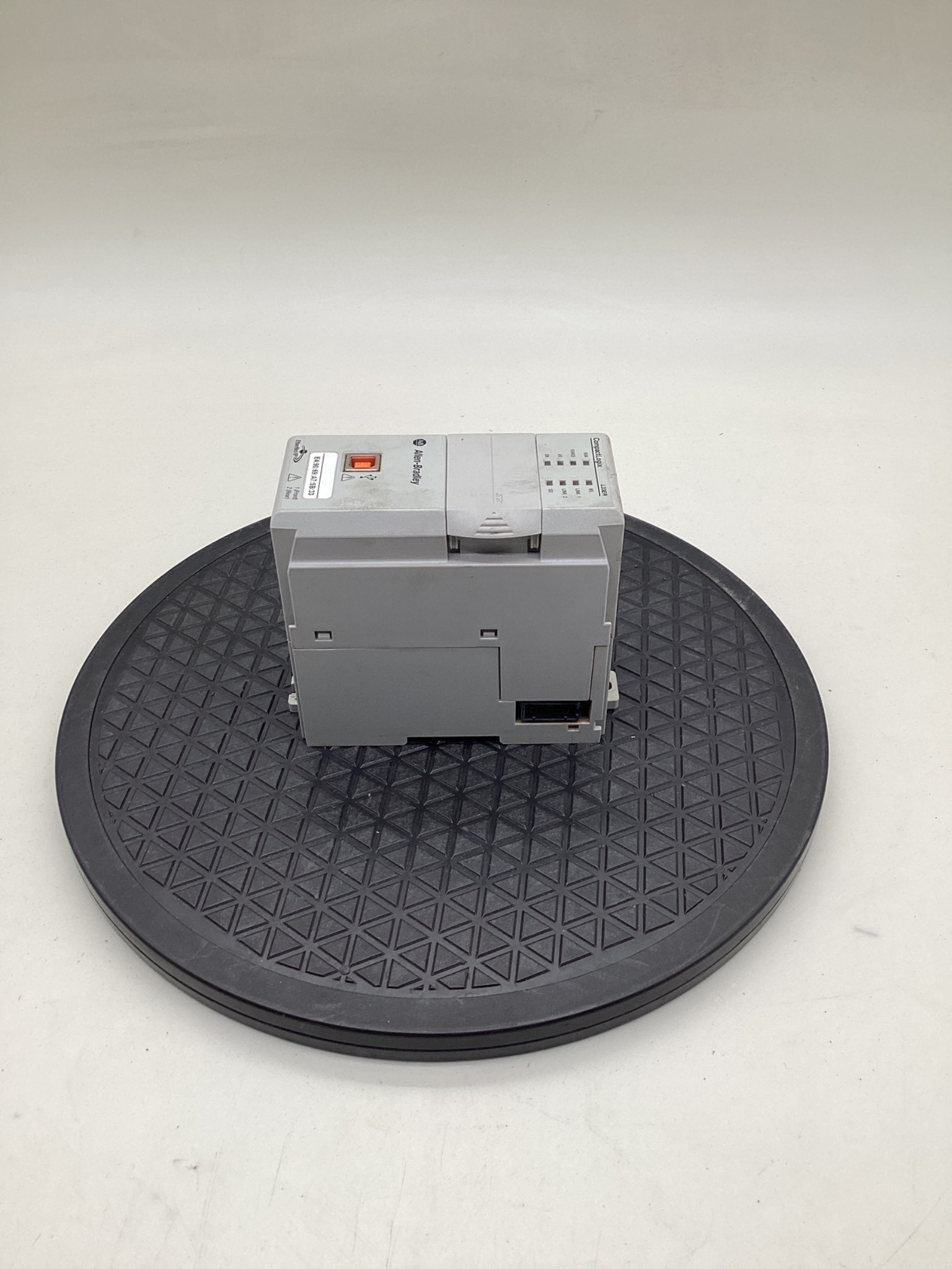 Allen-Bradley 1769-L33ER CompactLogix 5370 EtherNet/IP Controller USED 2