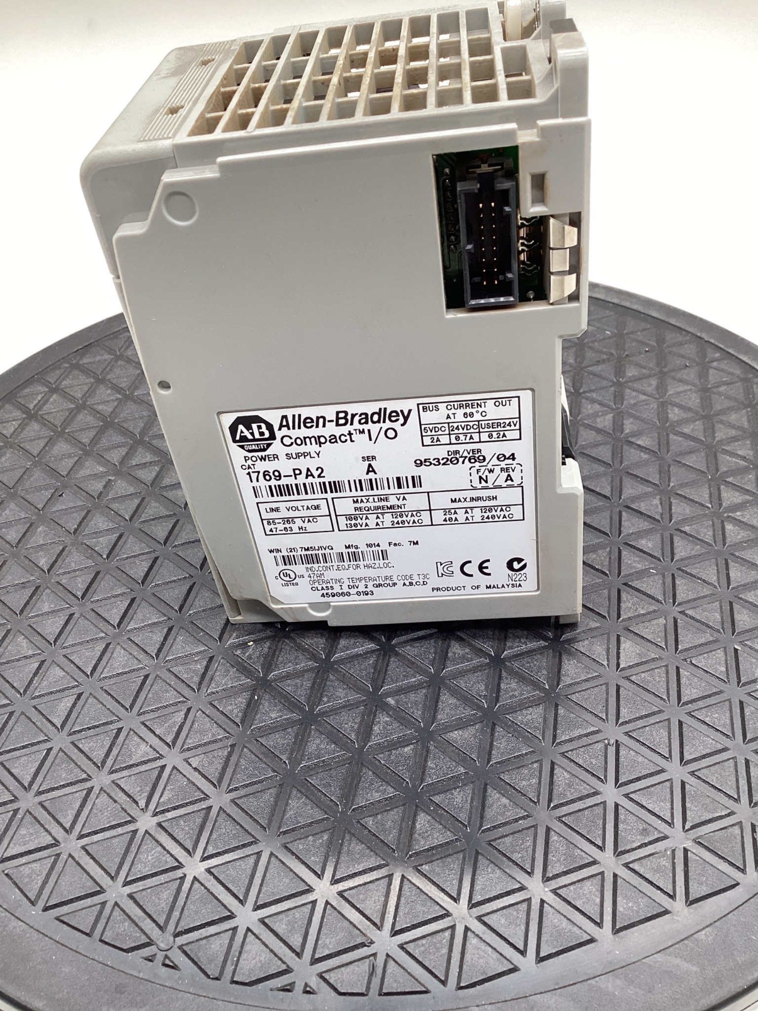 Allen-Bradley 1769-PA2 Compact I/O 120/240VAC Power Supply USED 1