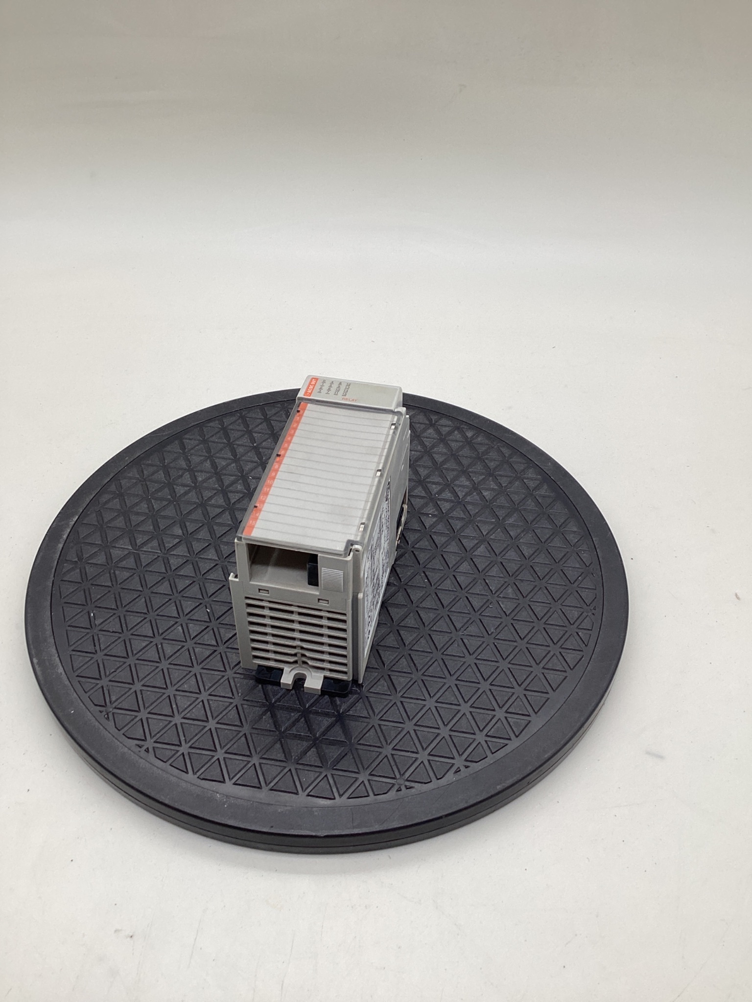 Allen-Bradley 1769-OW16 Compact I/O 16-Point Relay Output Module USED 0