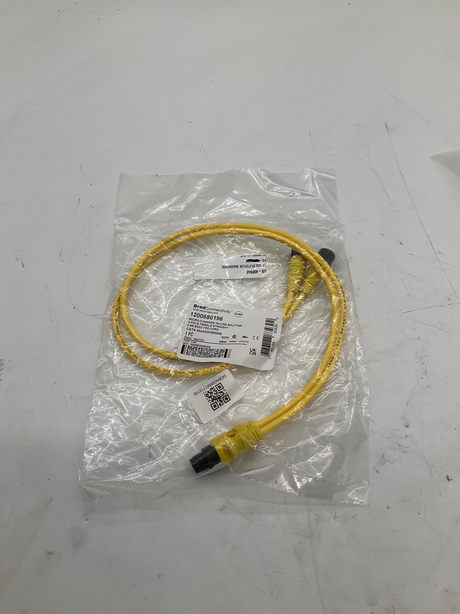 Brad Connectivity 1200680196 Micro-Change 4-Pole Female In-Line Splitter 0.6M NEW 1