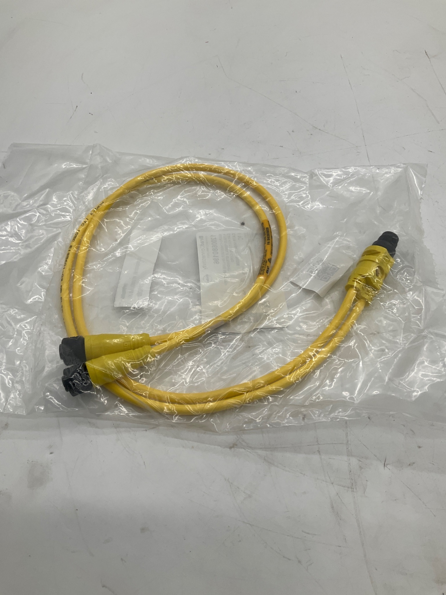 Brad Connectivity 1200680196 Micro-Change 4-Pole Female In-Line Splitter 0.6M NEW 3