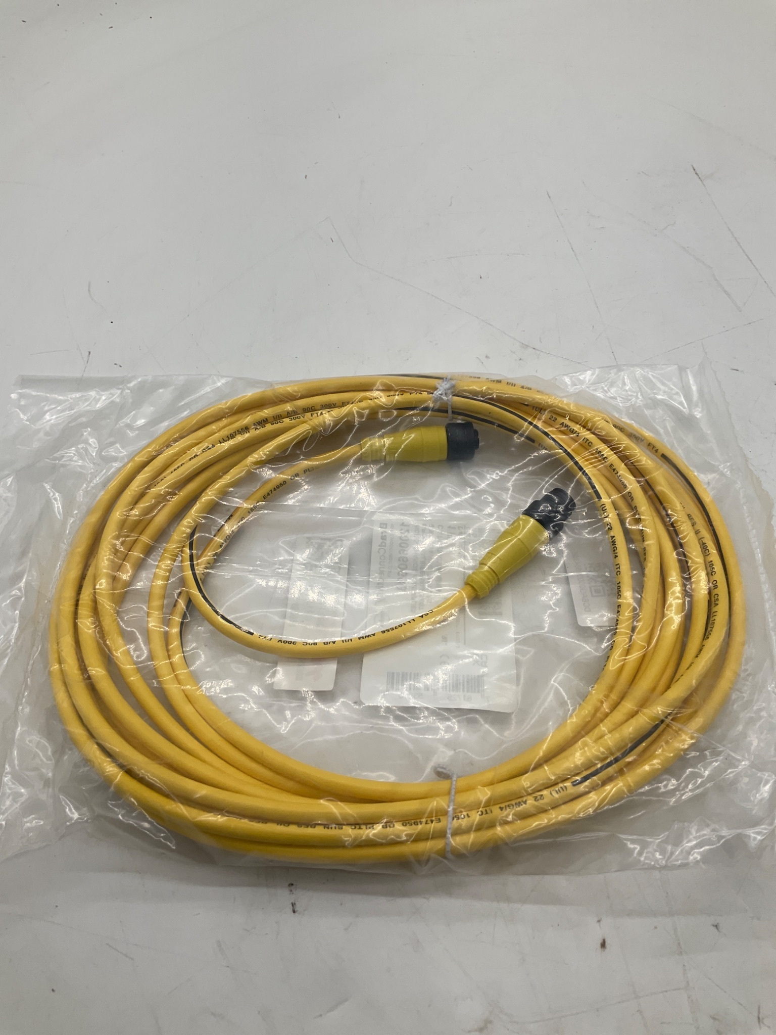 Brad Connectivity 1200660693 Micro-Change 4-Pole Male/Female 6M Cordset NEW 2