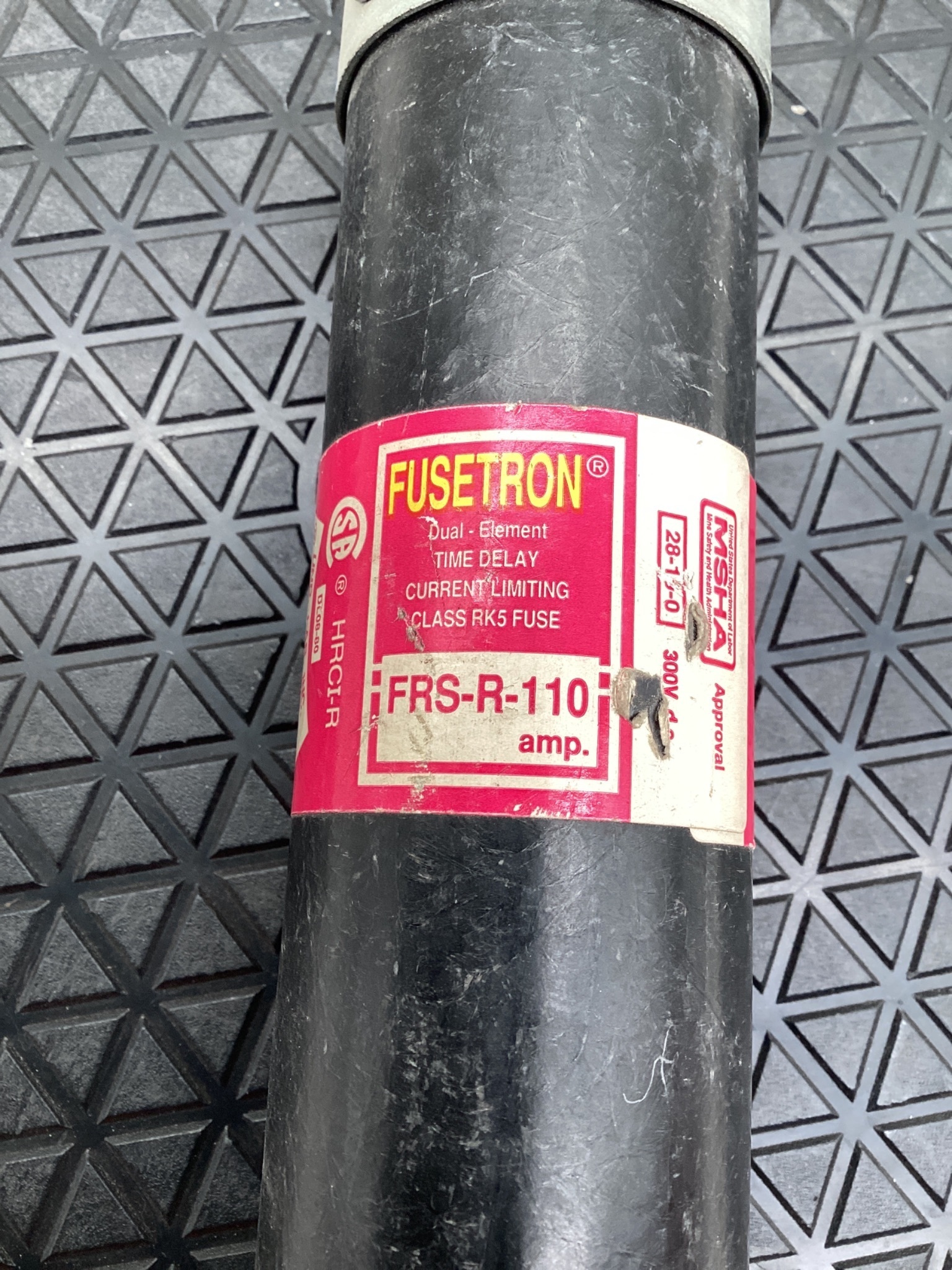 Fusetron FRS-R-110 Class RK5 110A 600VAC Time-Delay Fuse NEW 1