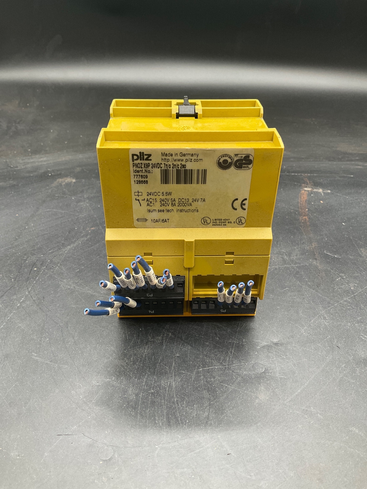 PILZ PNOZ X9P Safety Relay 777609 USED 0