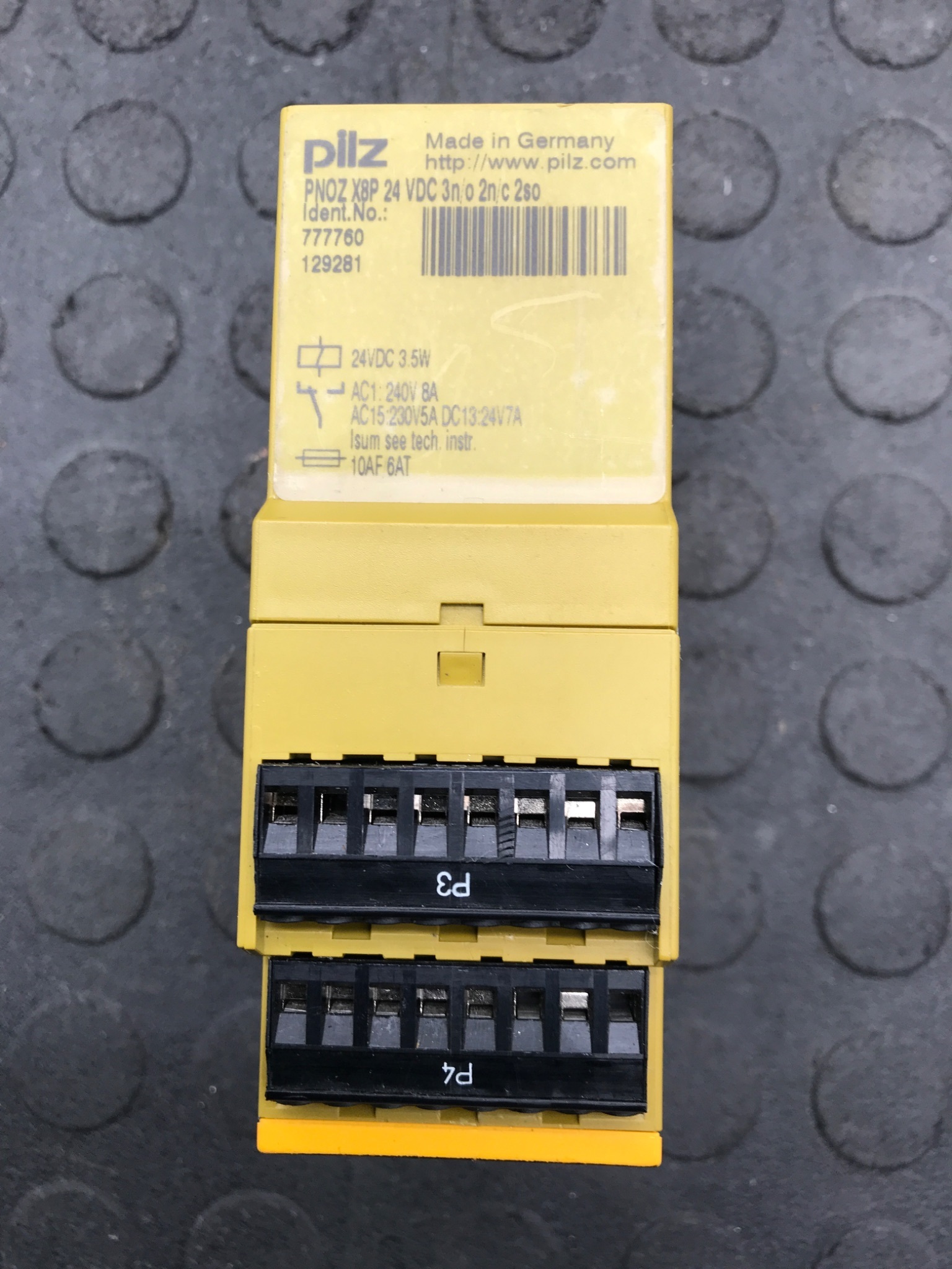 PILZ PNOZ X8P 24 VDC Safety Relay 777760 USED 3