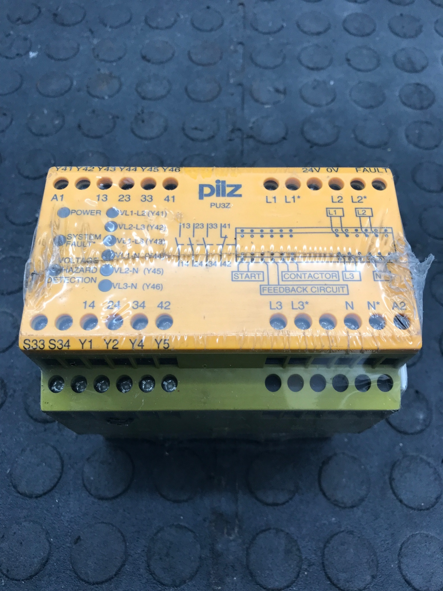 PILZ PU3Z Safety Control Power Supply / Safety Power Monitoring Unit 775505 NEW 0
