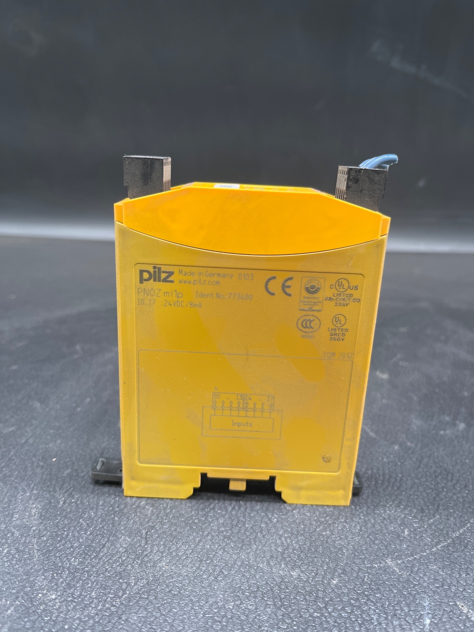 PILZ PNOZ mi1p Safety Input Module 773400 USED 0