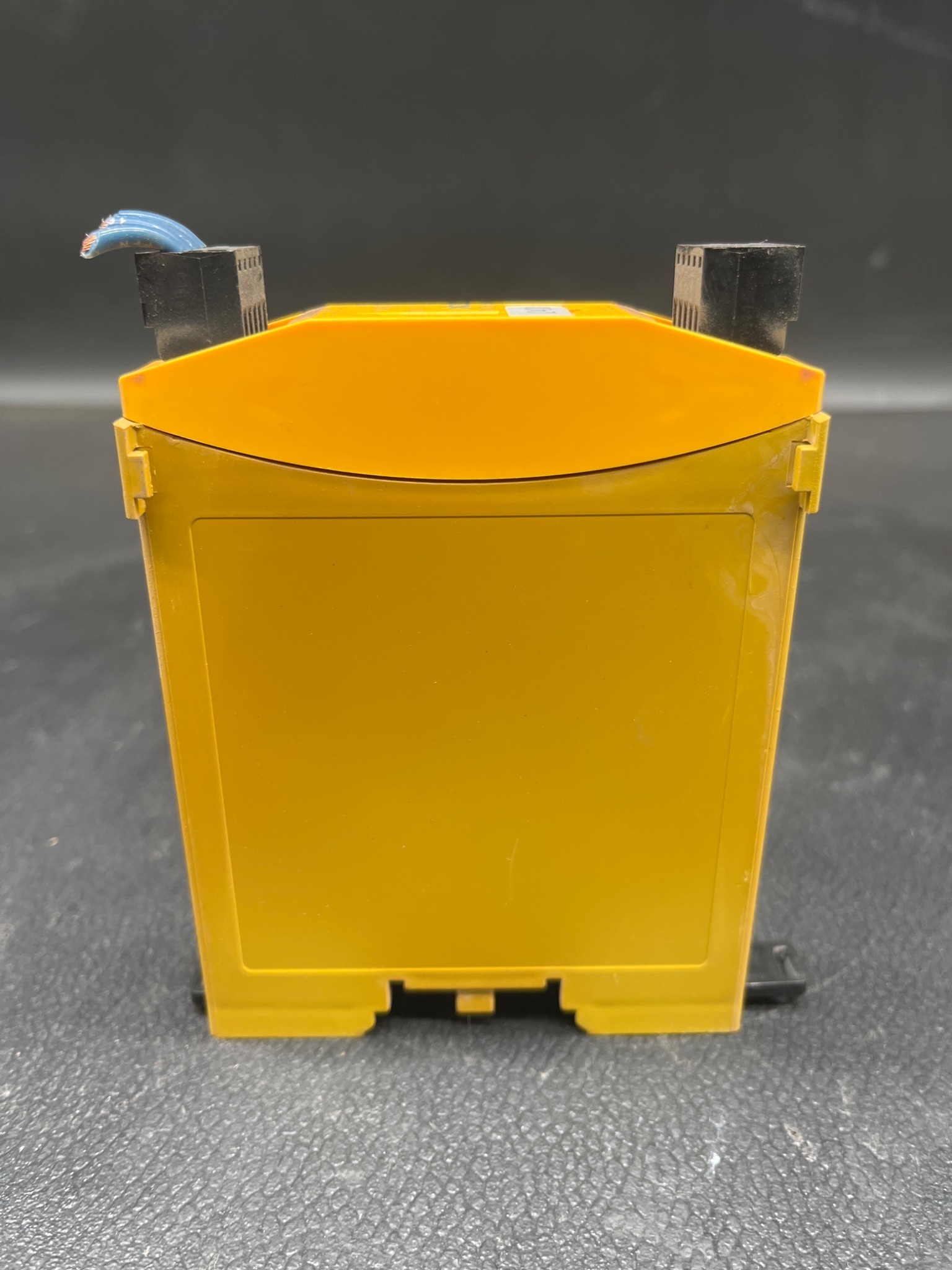 PILZ PNOZ mi1p Safety Input Module 773400 USED 3