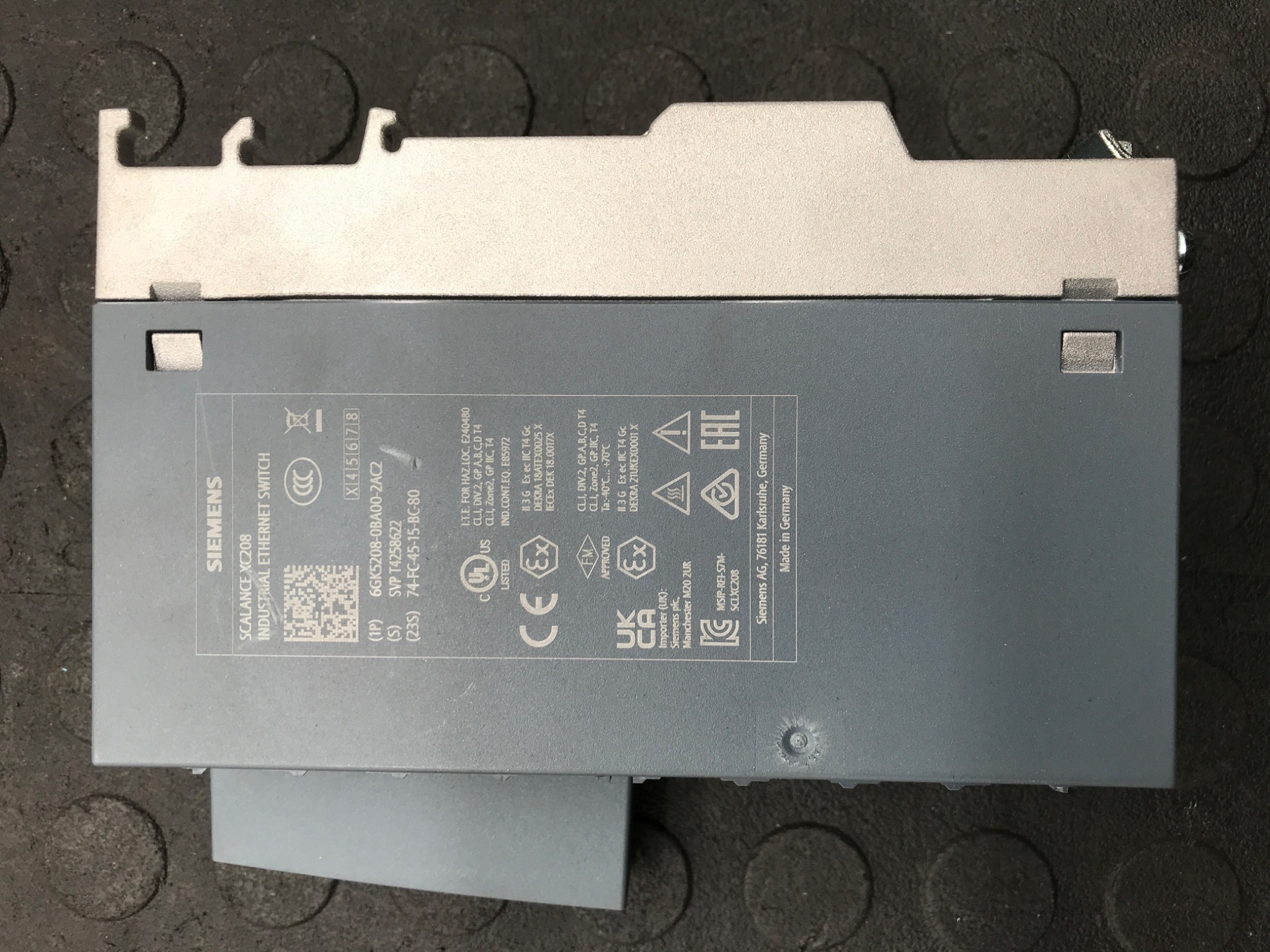 SIEMENS 6GK5208‑0BA00‑2AC2 SCALANCE X208 Ethernet Switch USED 2