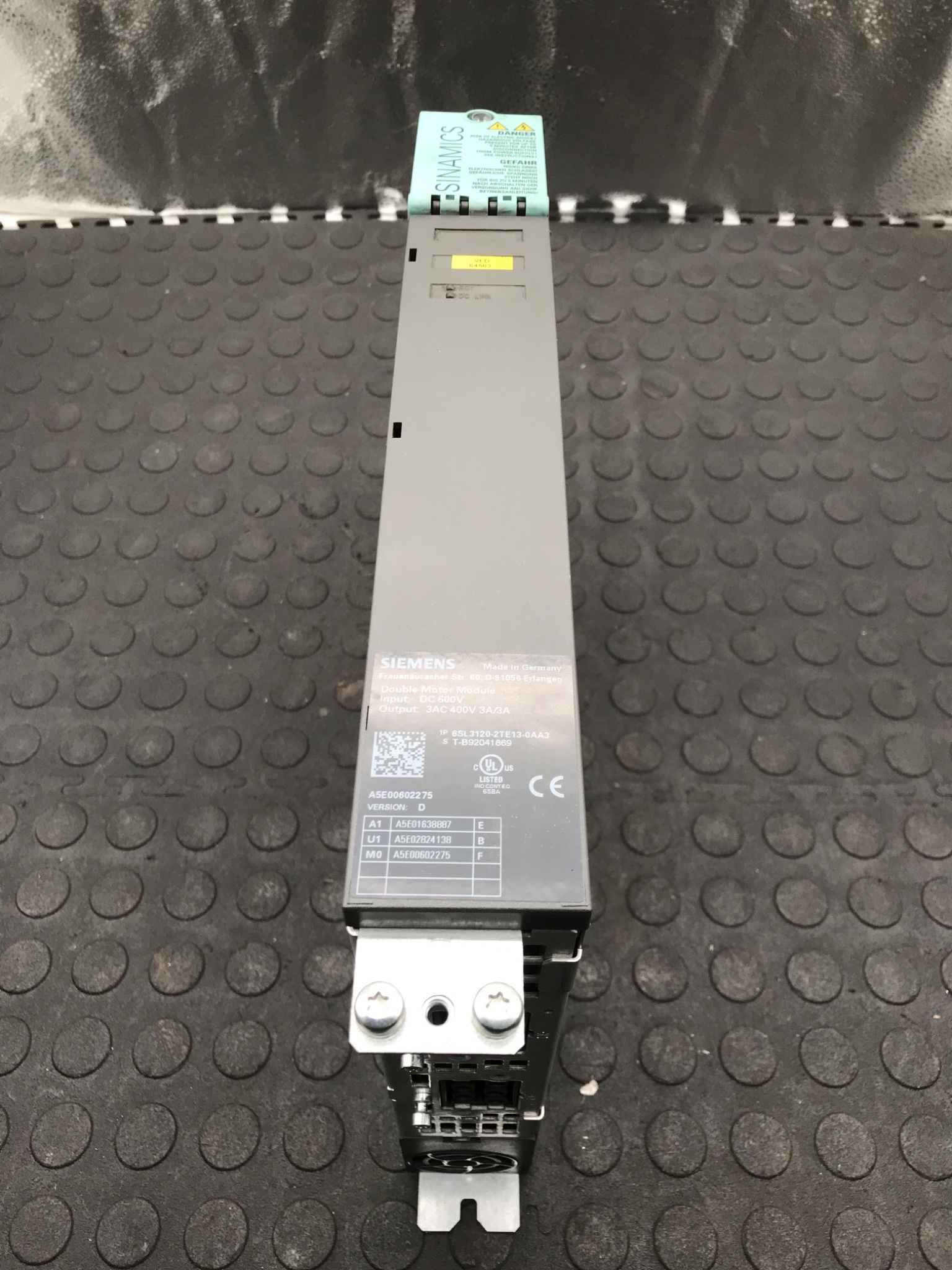 SIEMENS 6SL3120‑2TE13‑0AA3 SINAMICS Double Motor Module USED 0