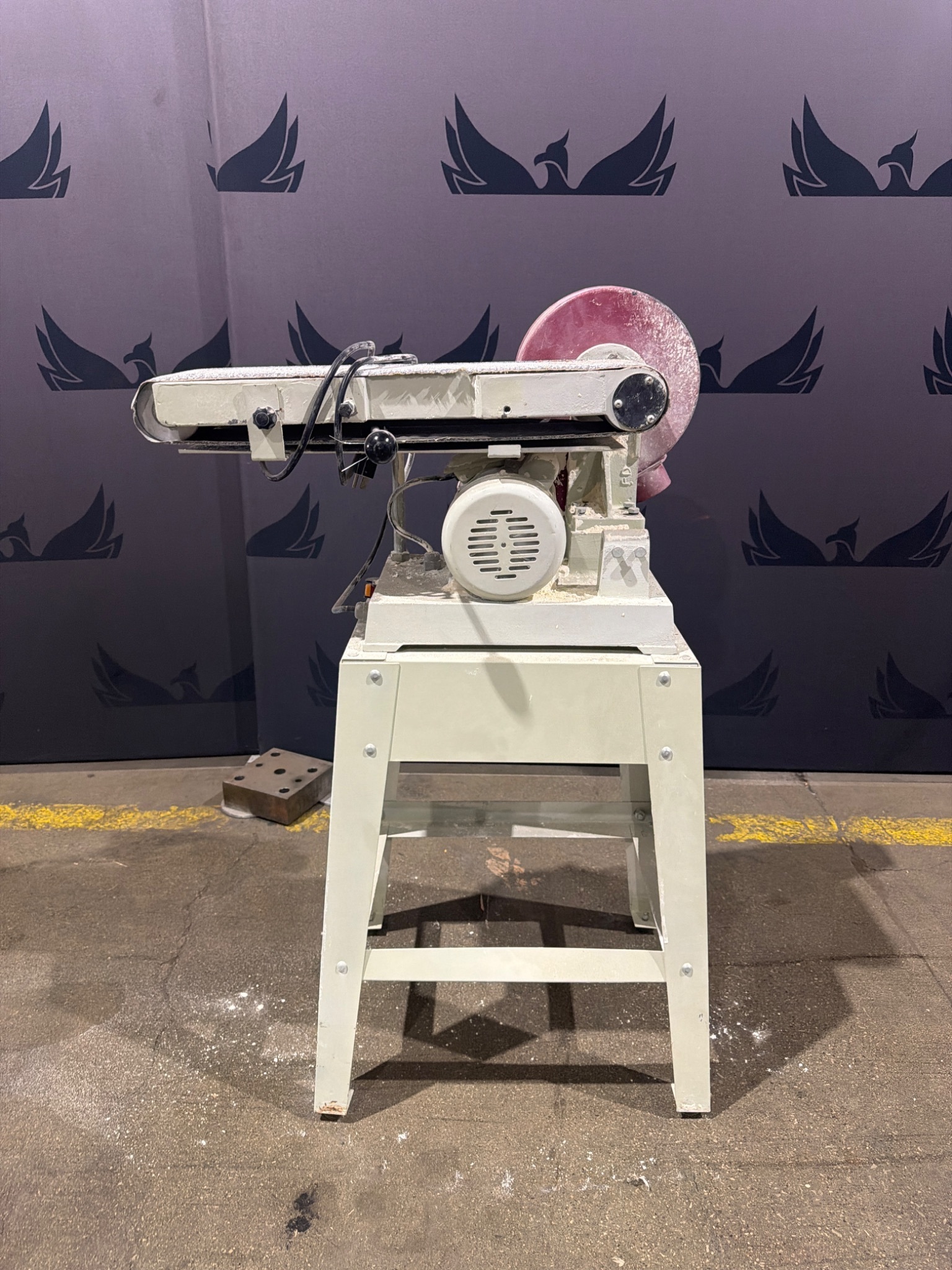 TOOL SHOP 240‑3016 6" Belt / 9" Disc Sander USED 0
