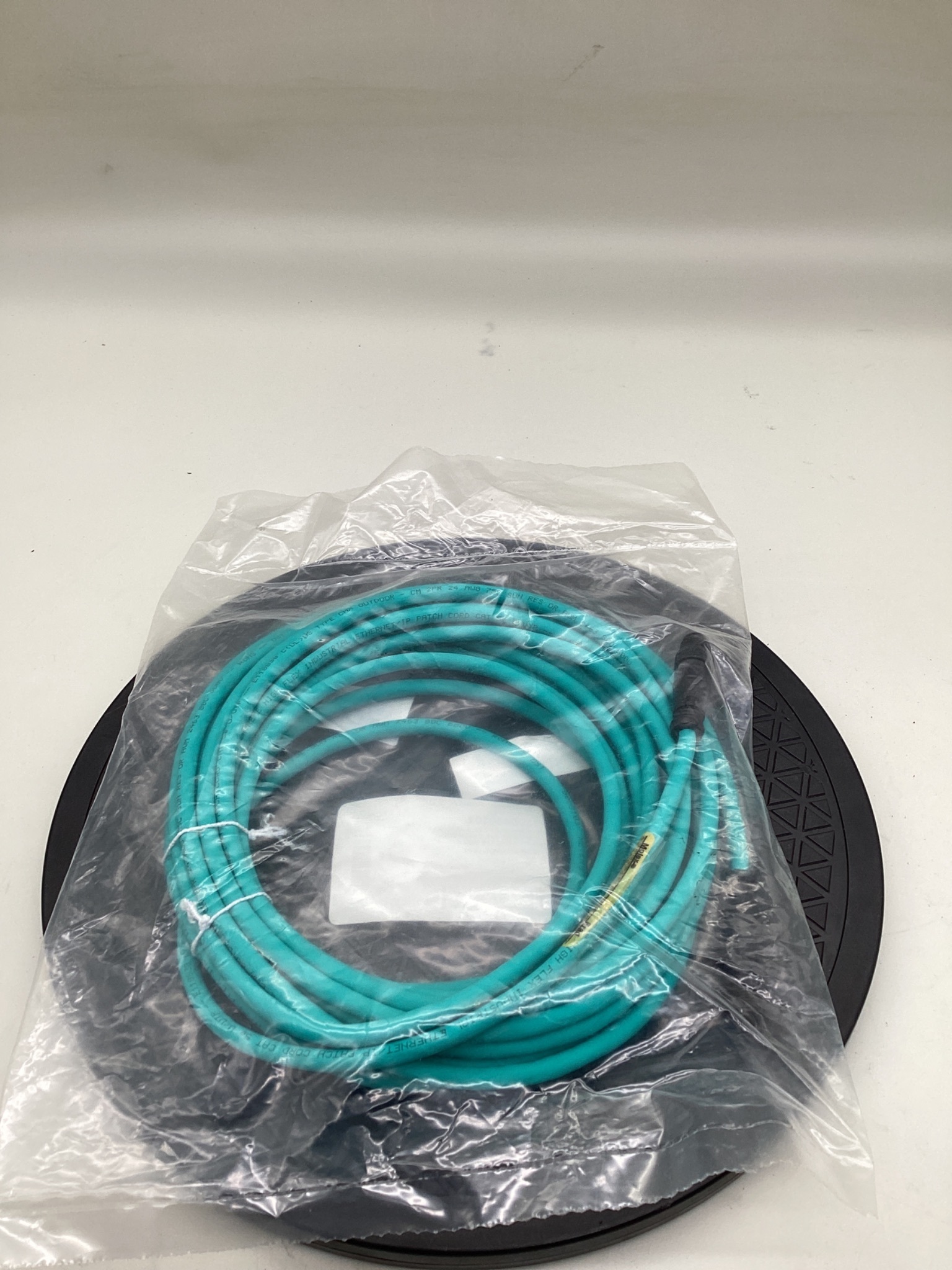 BRAD CONNECTIVITY E11A06004M080 M12 D-Coded Ethernet Cordset 8M NEW 2