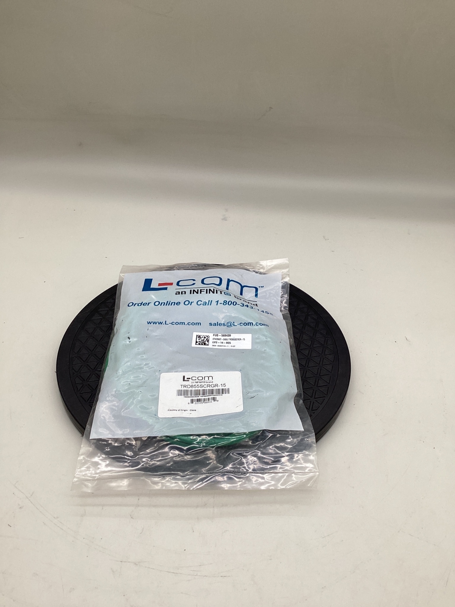 L-COM TRD855SCRGR-15 Cat5e Shielded Ethernet Cable 15FT NEW 0