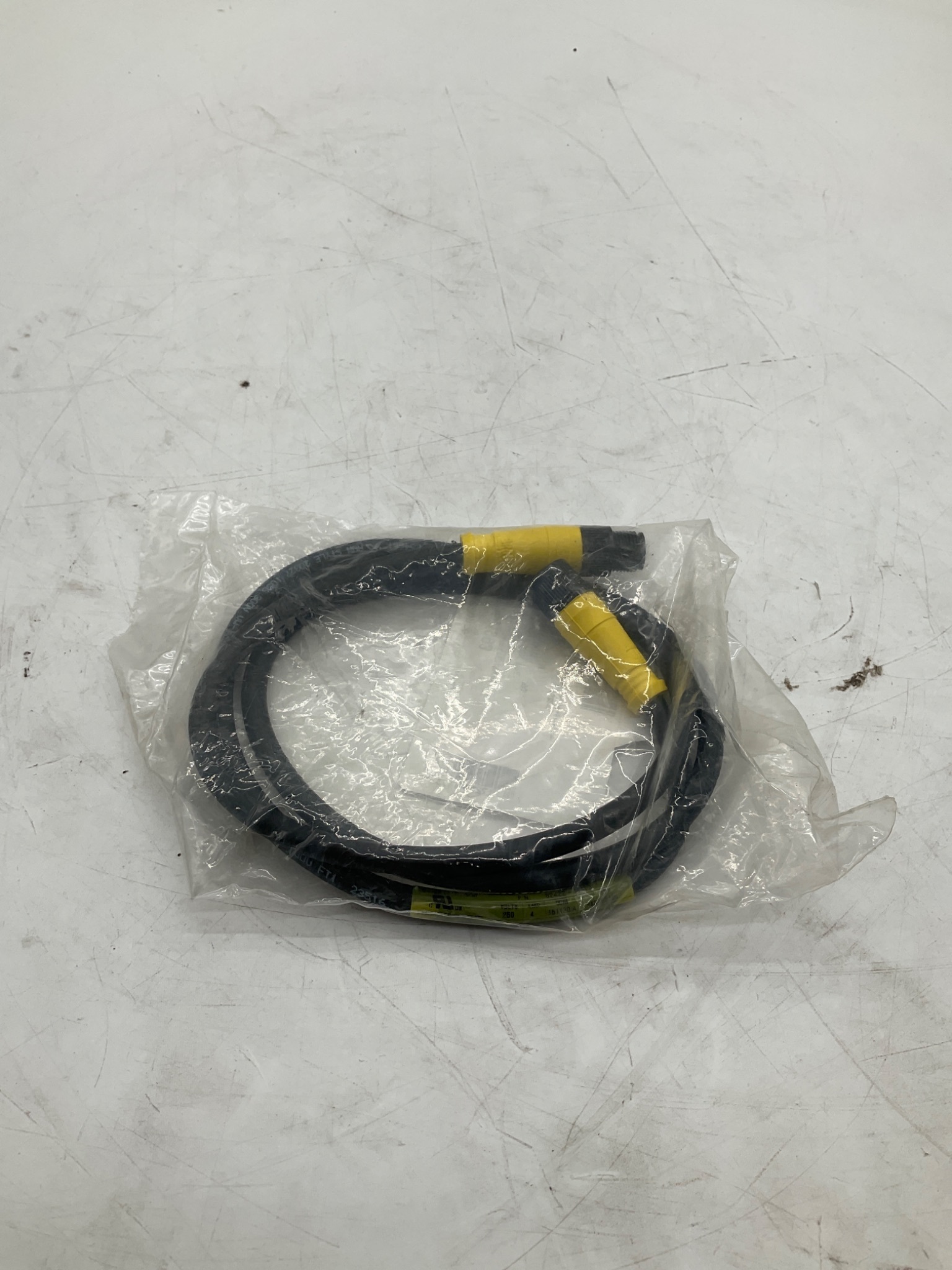 Brad Connectivity 1200661993 Micro-Change 4-Pole Male/Female 1M Extension Cordset NEW 2
