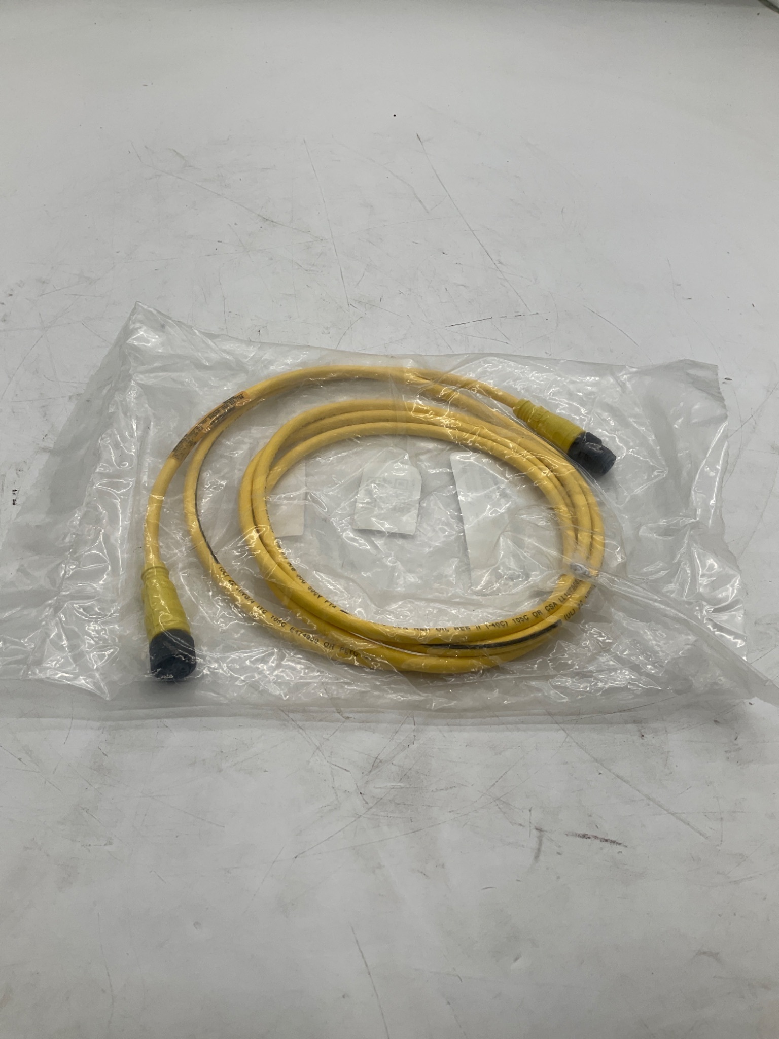 Brad Connectivity 1200660689 Micro-Change 4-Pole Male/Female 2M Cordset NEW 2
