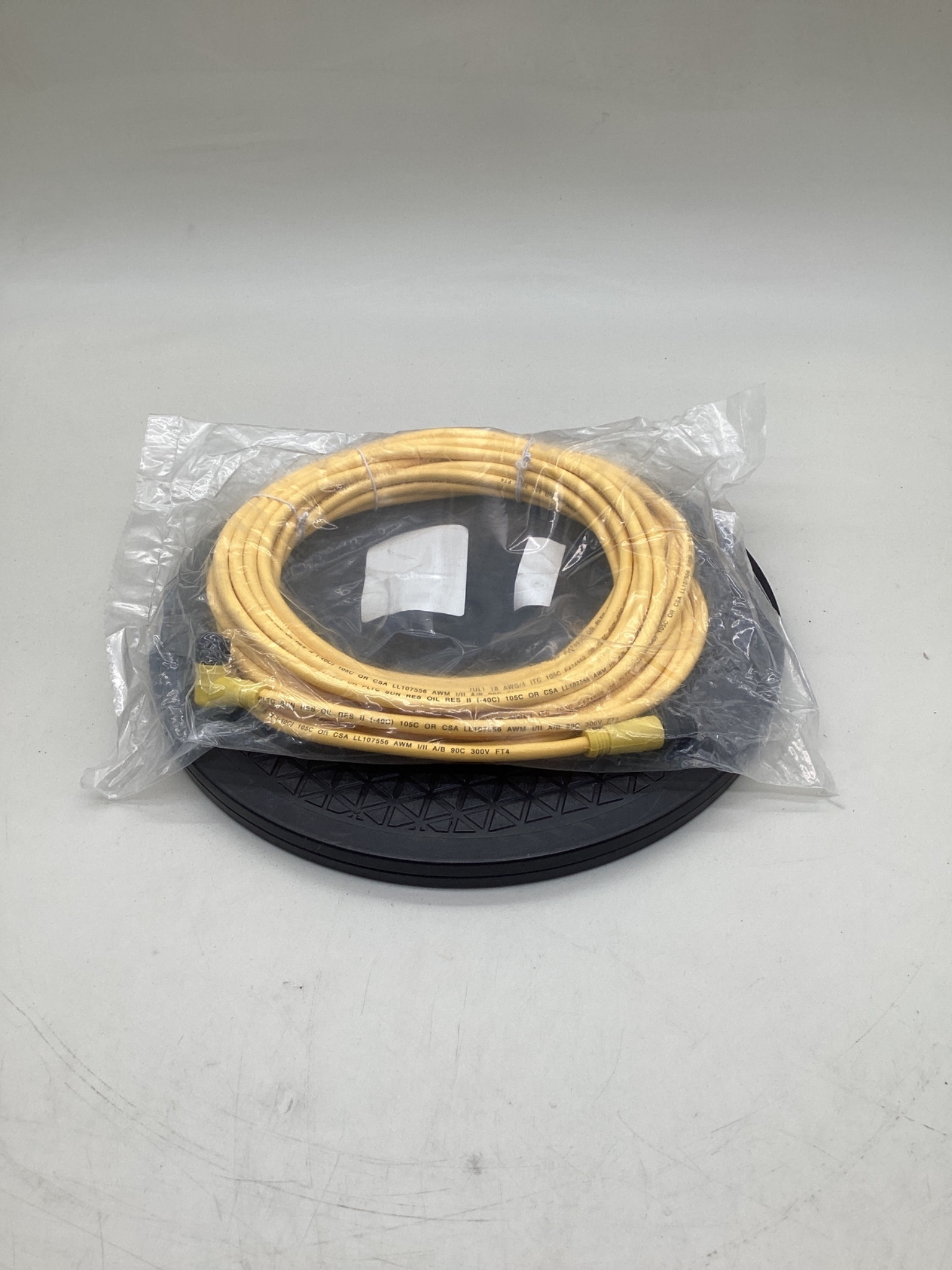 Brad Connectivity 1200660985 Micro-Change 4-Pole Male/Female 10M Cordset NEW 2