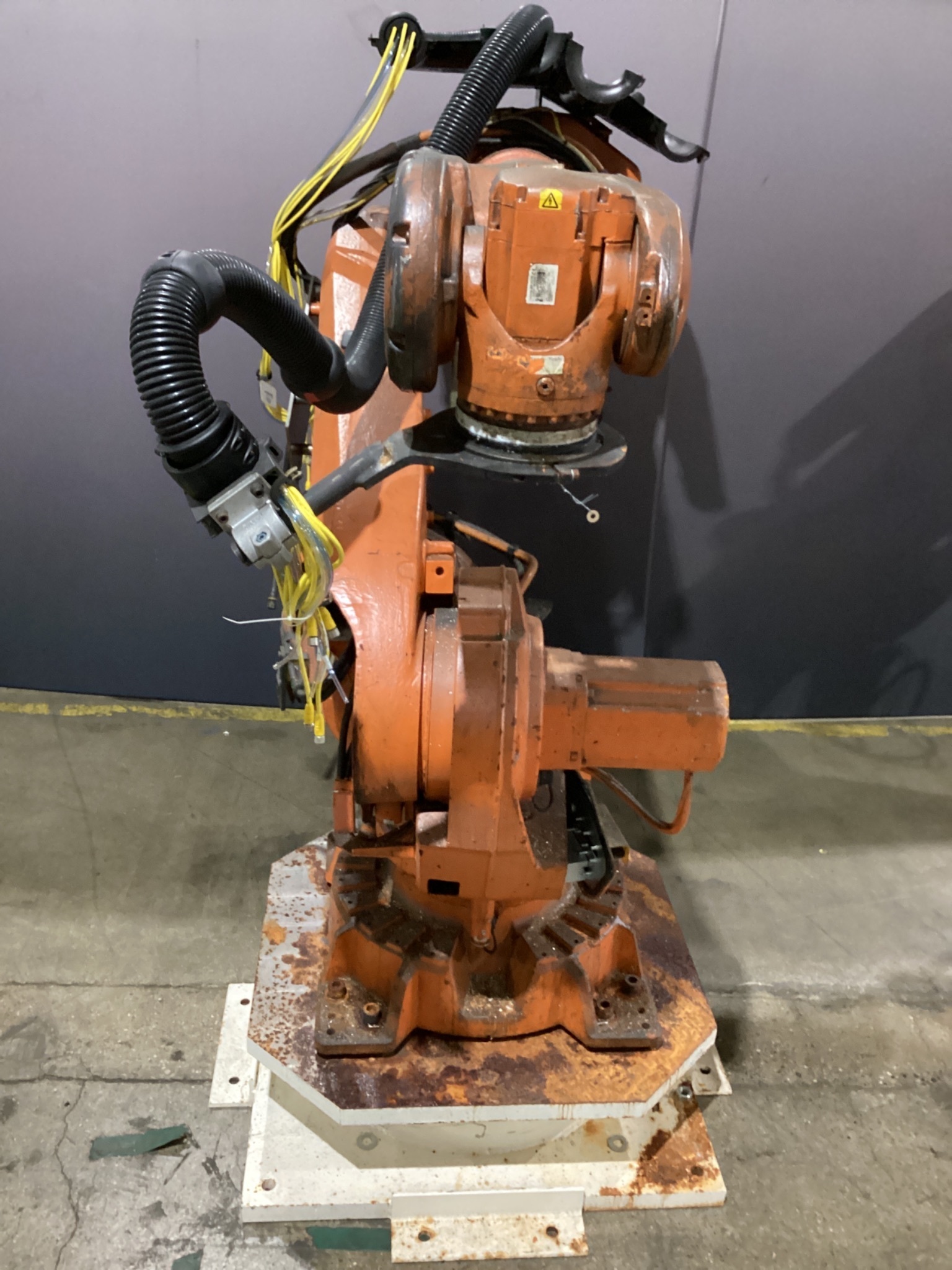 ABB IRB 6640-130/3.20 M2004 130kg 3.2m 6-Axis Robot Arm USED 0