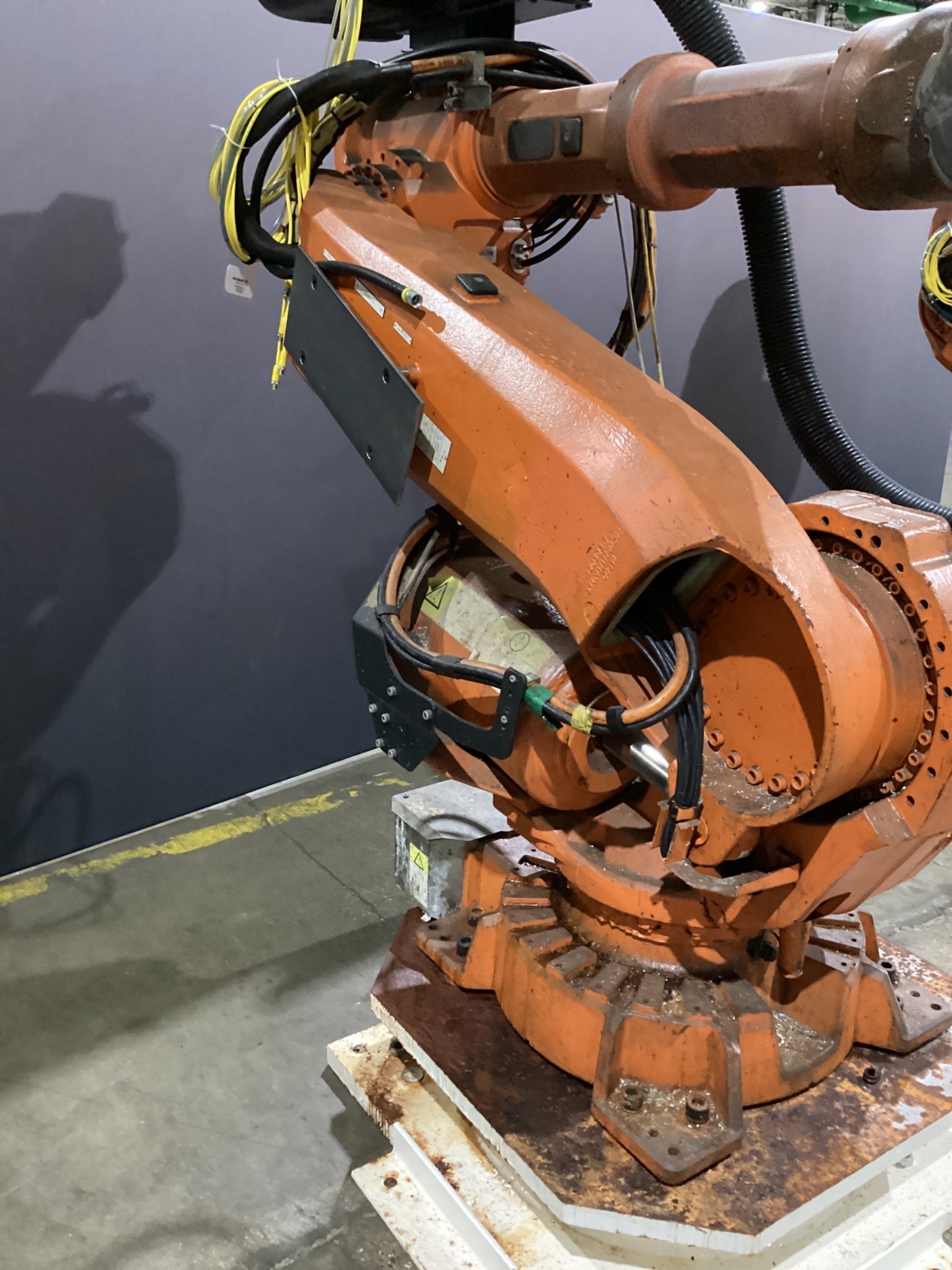 ABB IRB 6640-130/3.20 M2004 130kg 3.2m 6-Axis Robot Arm USED 2