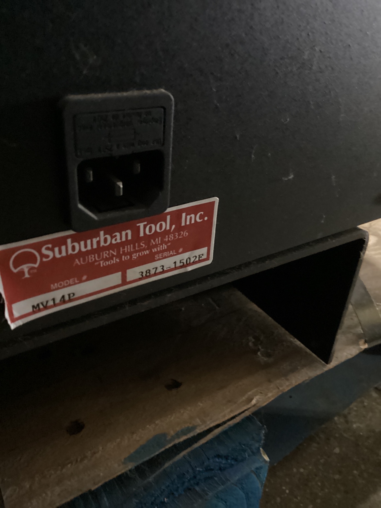 Suburban Tool MV14P 14" Benchtop Optical Comparator Profile Projector USED 4