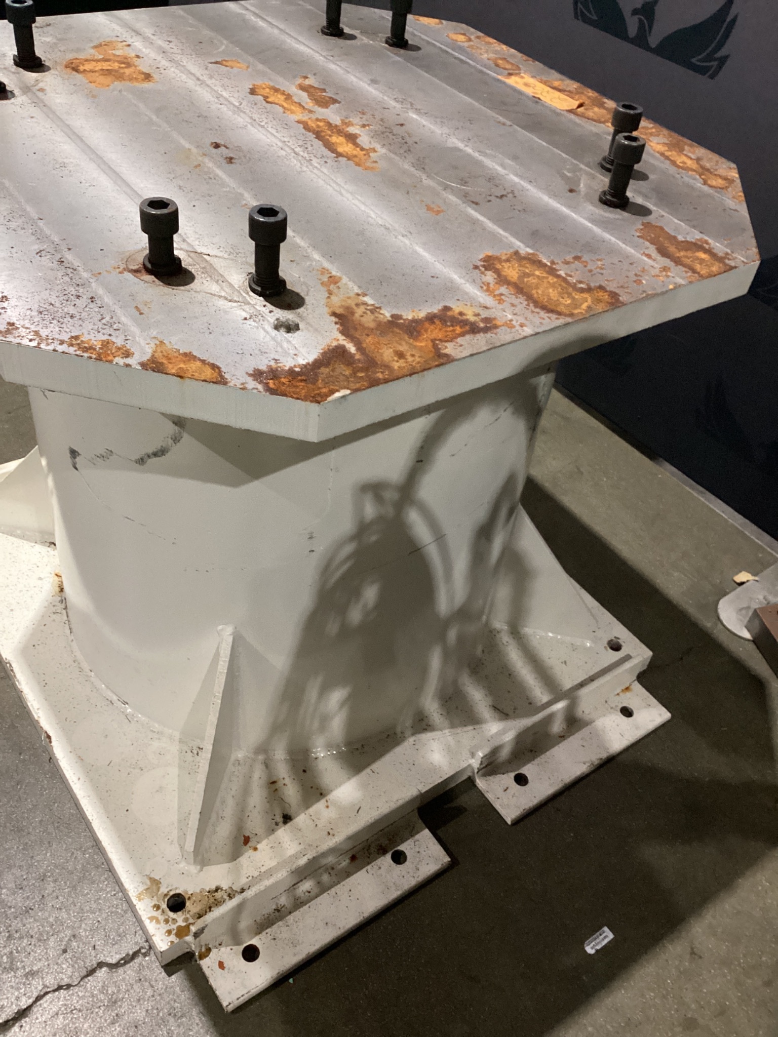 Robot Mounting Pedestal USED 2