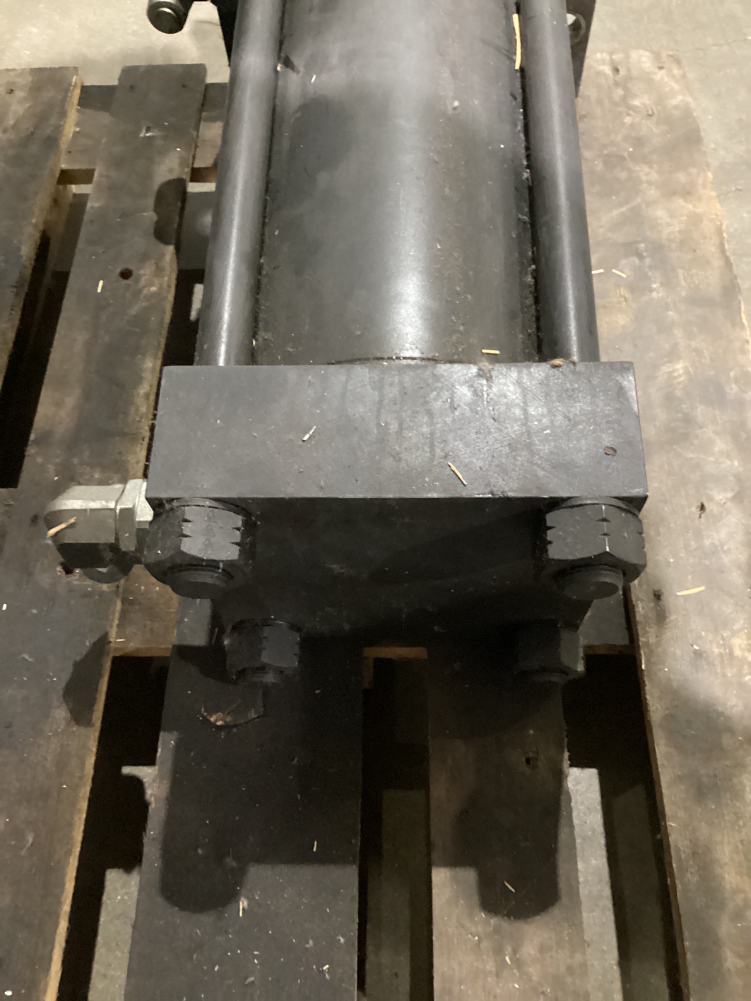Parker 08.00 CJB3HKTS255C 14.000 Series 3H 8in Bore Hydraulic Cylinder USED 4
