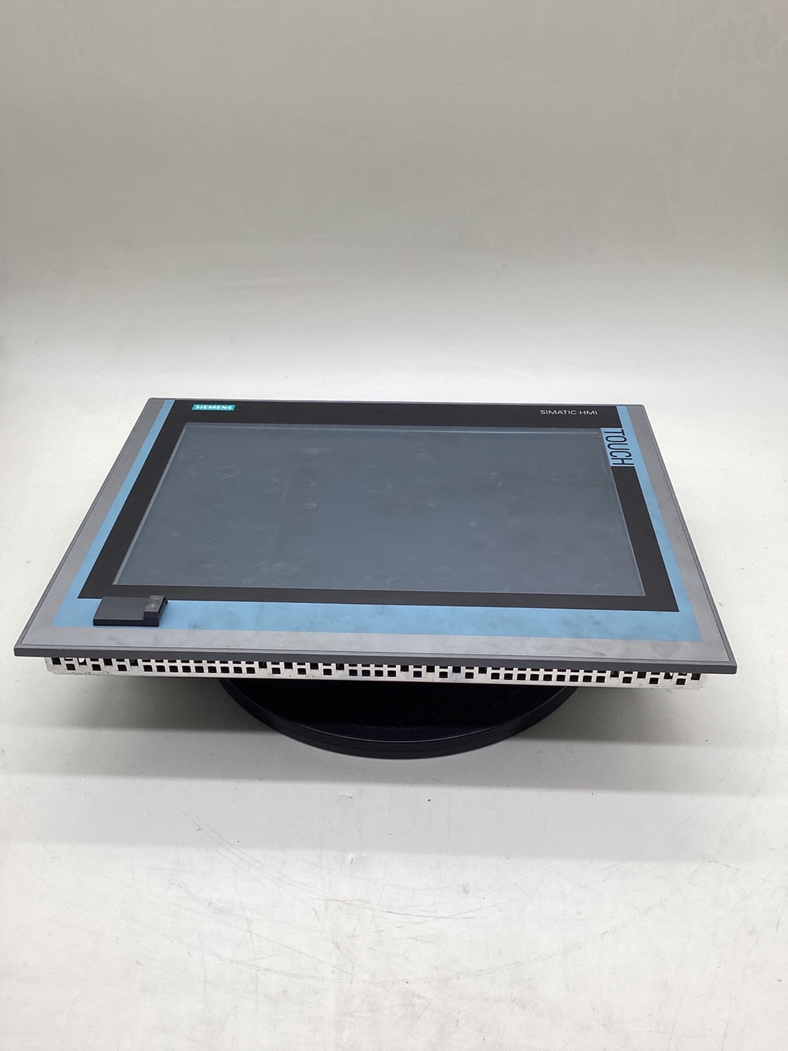 Siemens 6AV7240-3BC07-0HA0 SIMATIC IPC477D 15in Touch Panel PC USED 0