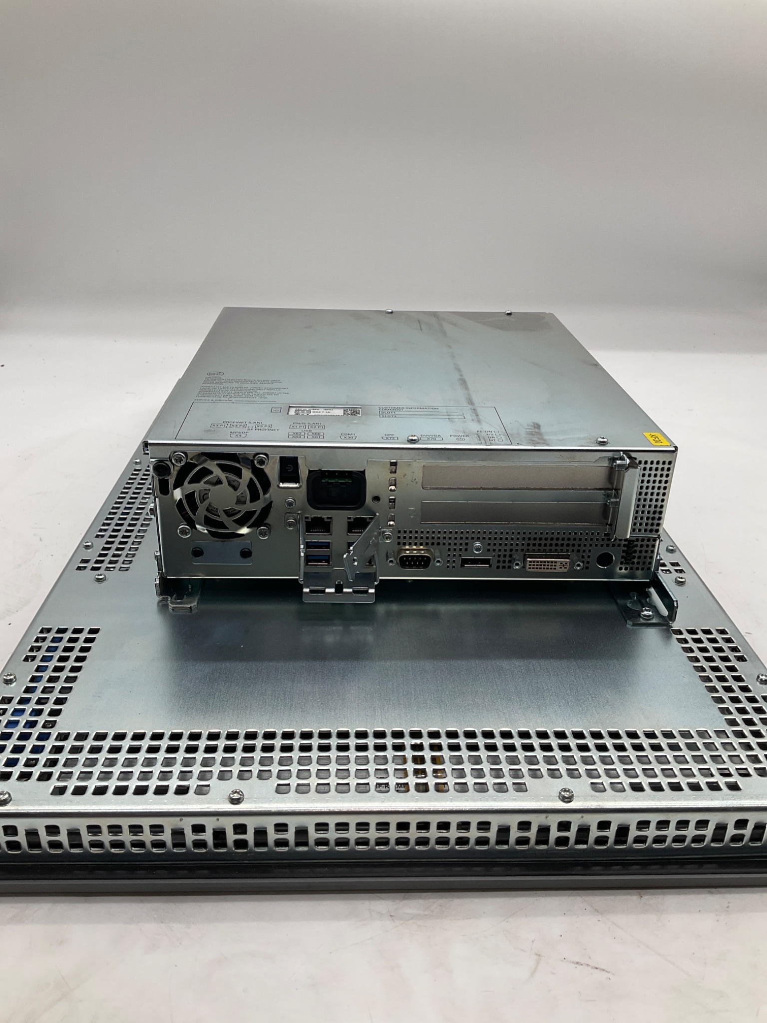 Siemens 6AV7260-2GM41-0BX6 SIMATIC IPC677D 22in Touch Panel PC USED 4