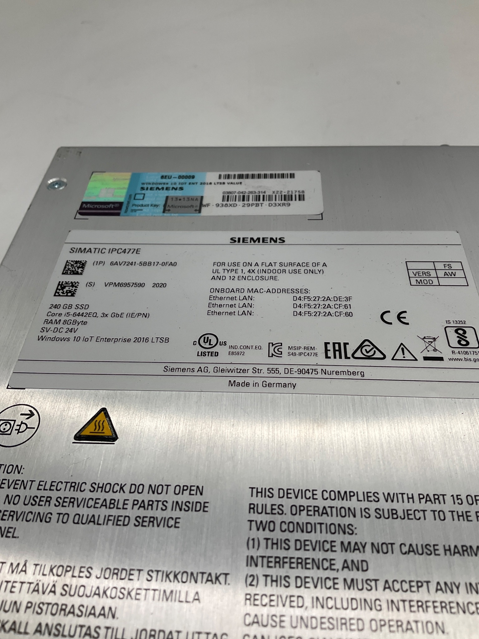 Siemens 6AV7241-5BB17-0FA0 SIMATIC IPC477E Industrial Panel PC USED 3