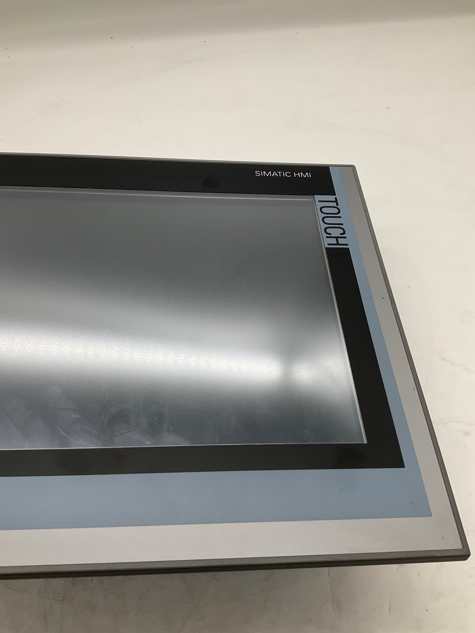 Siemens 6AV7241-5BB17-0FA0 SIMATIC IPC477E Industrial Panel PC USED 5