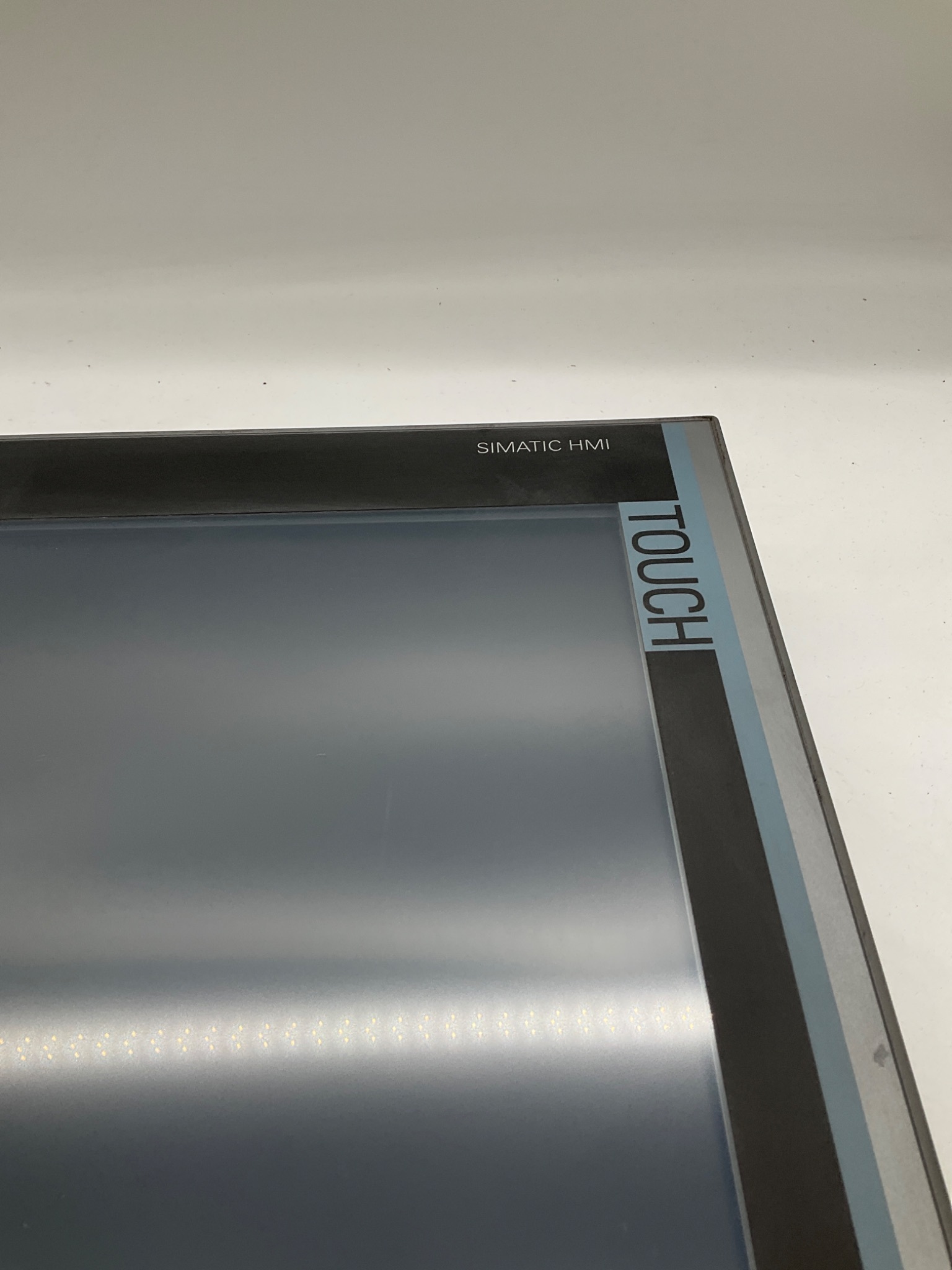 Siemens 6AV7240-6EC07-0HA0 SIMATIC IPC477D 22in Touch Panel PC USED 6