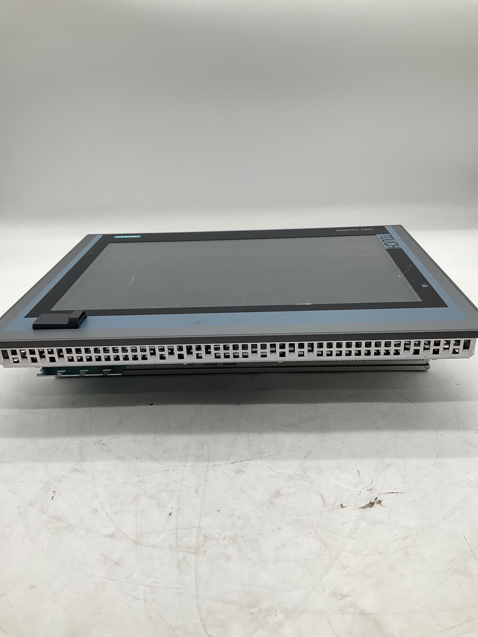 Siemens 6AV7240-3BC04-0HA0 SIMATIC IPC477D 15in Touch Panel PC USED 5