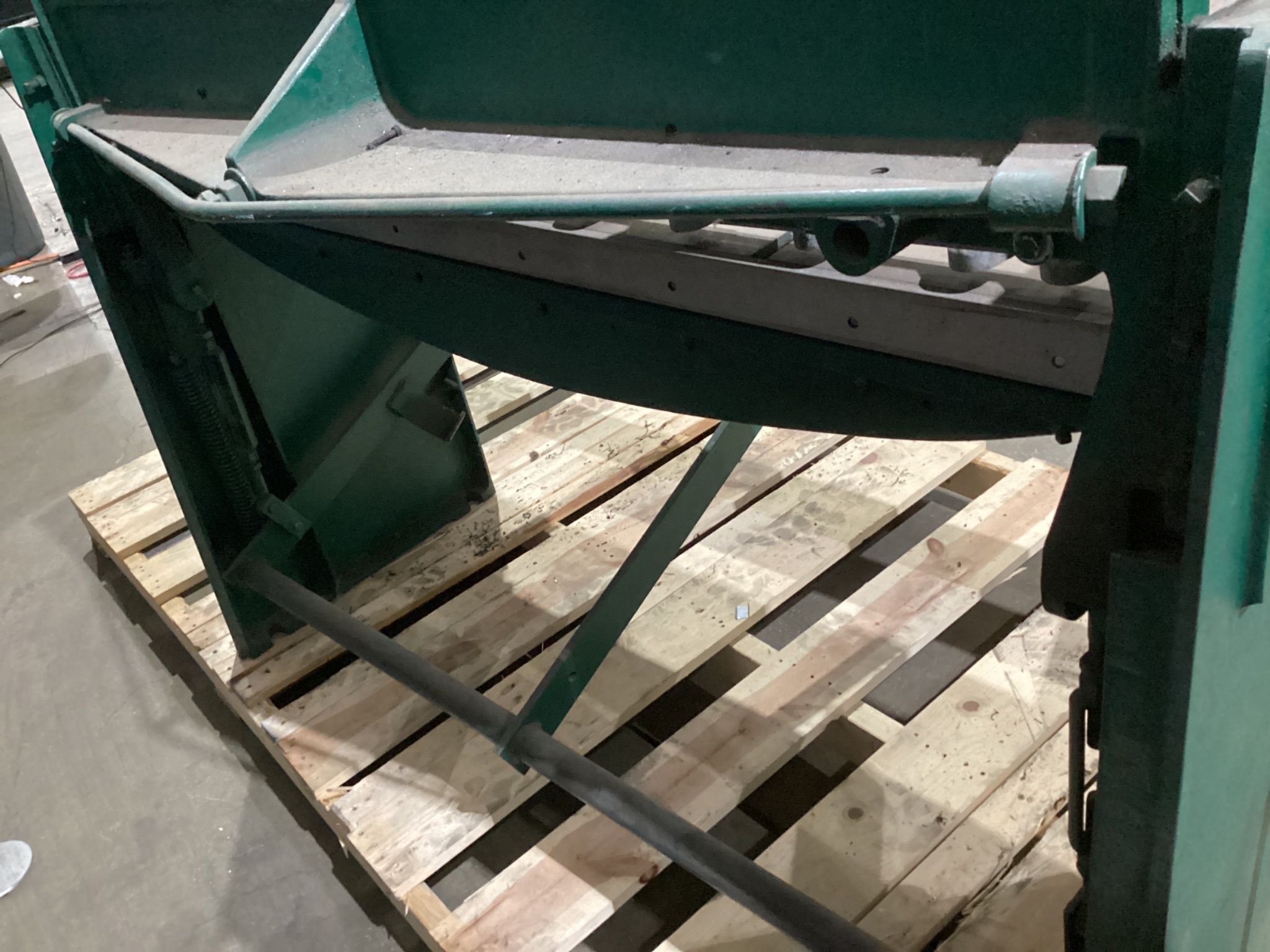 Tennsmith T5216 16 Gauge Manual Foot Sheet Metal Shear USED 4