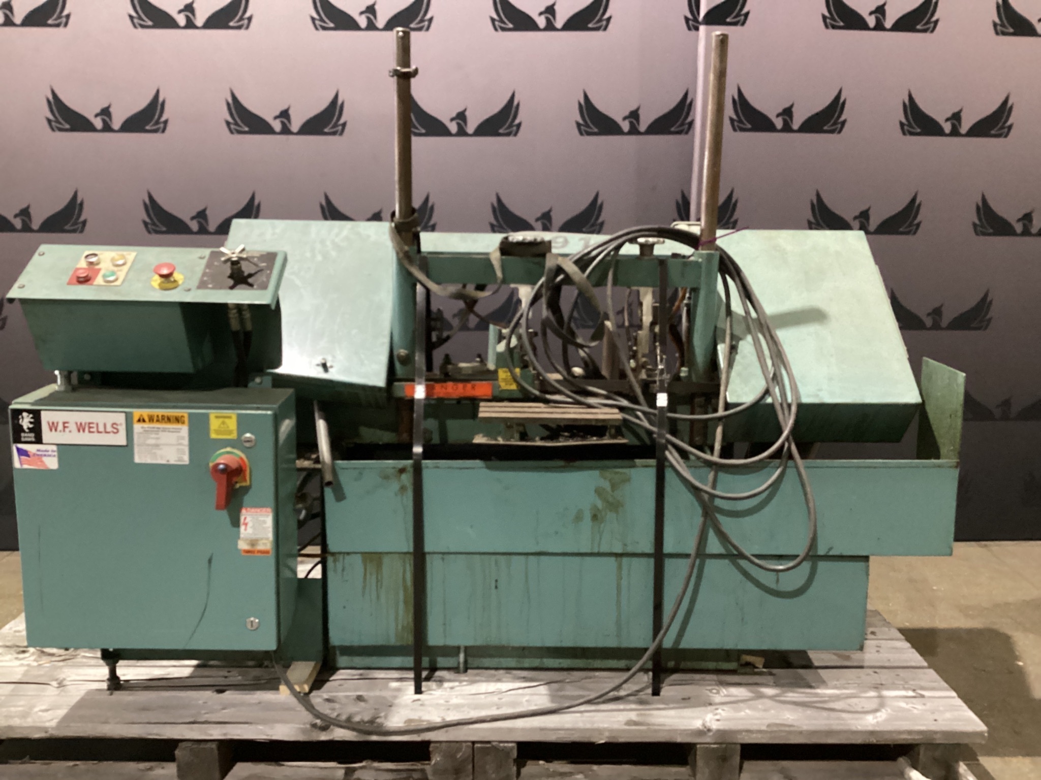 W.F. Wells W-9-1 Horizontal Metal Cutting Bandsaw 1in Blade 3PH USED 0